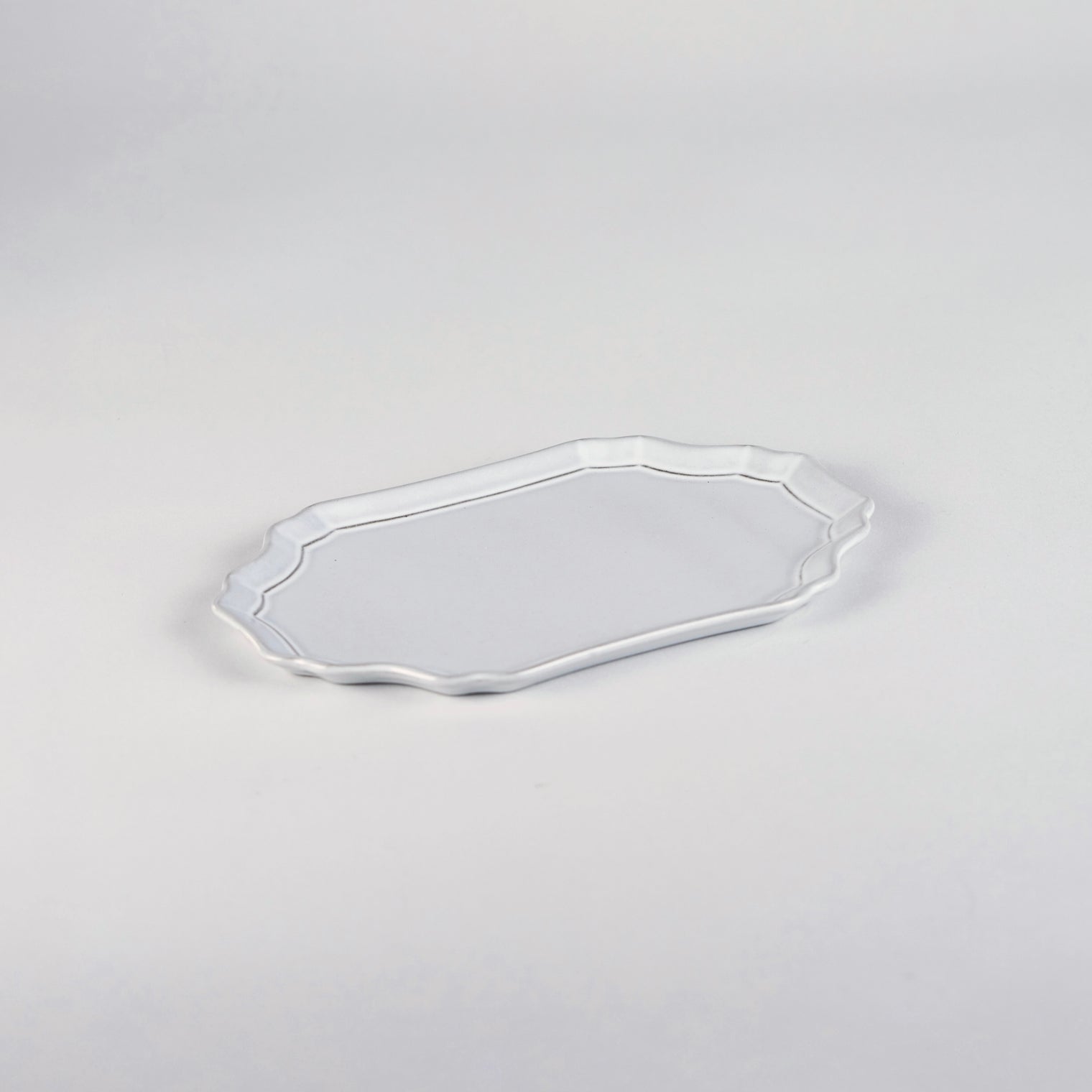Chouette Plate White S20.8×12.8×1cm