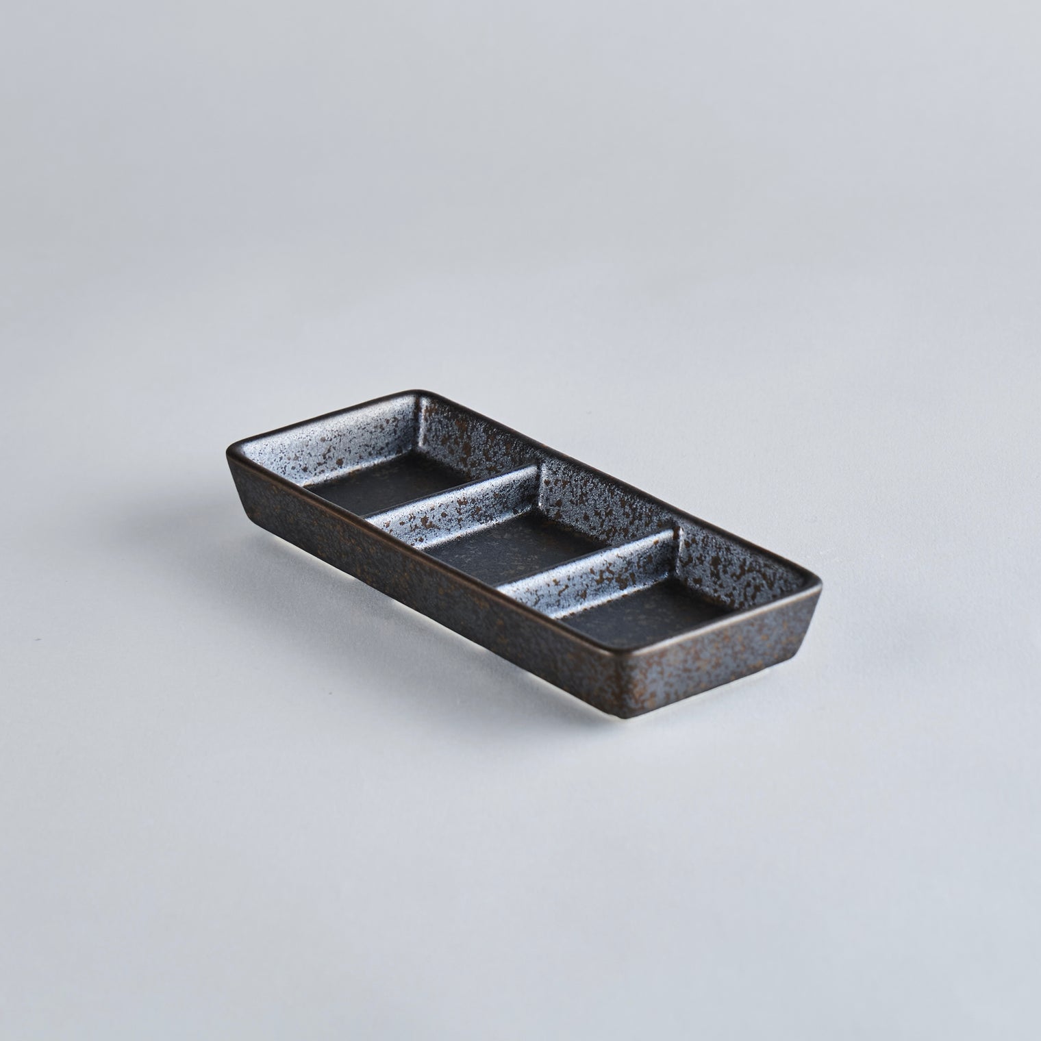Miroku Triple Dish, 17.6cm x 7.6cm x H2.7cm