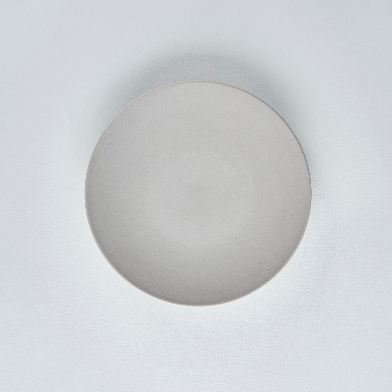 Blend Gray Flat Plate, 16cm x H2cm, Design by Moriyama