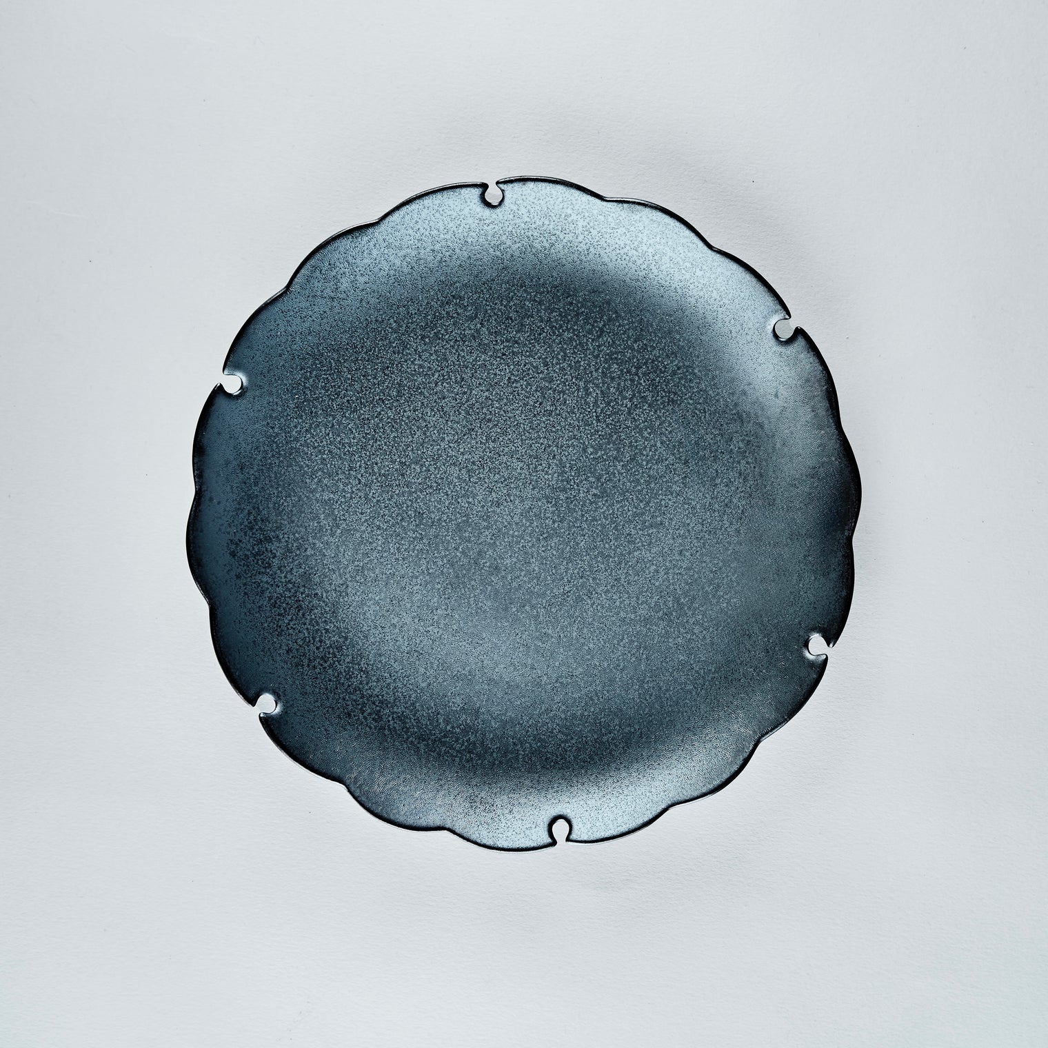 Seizan Gama Yukiwa Plate, Nero, 21cm x H2.5cm