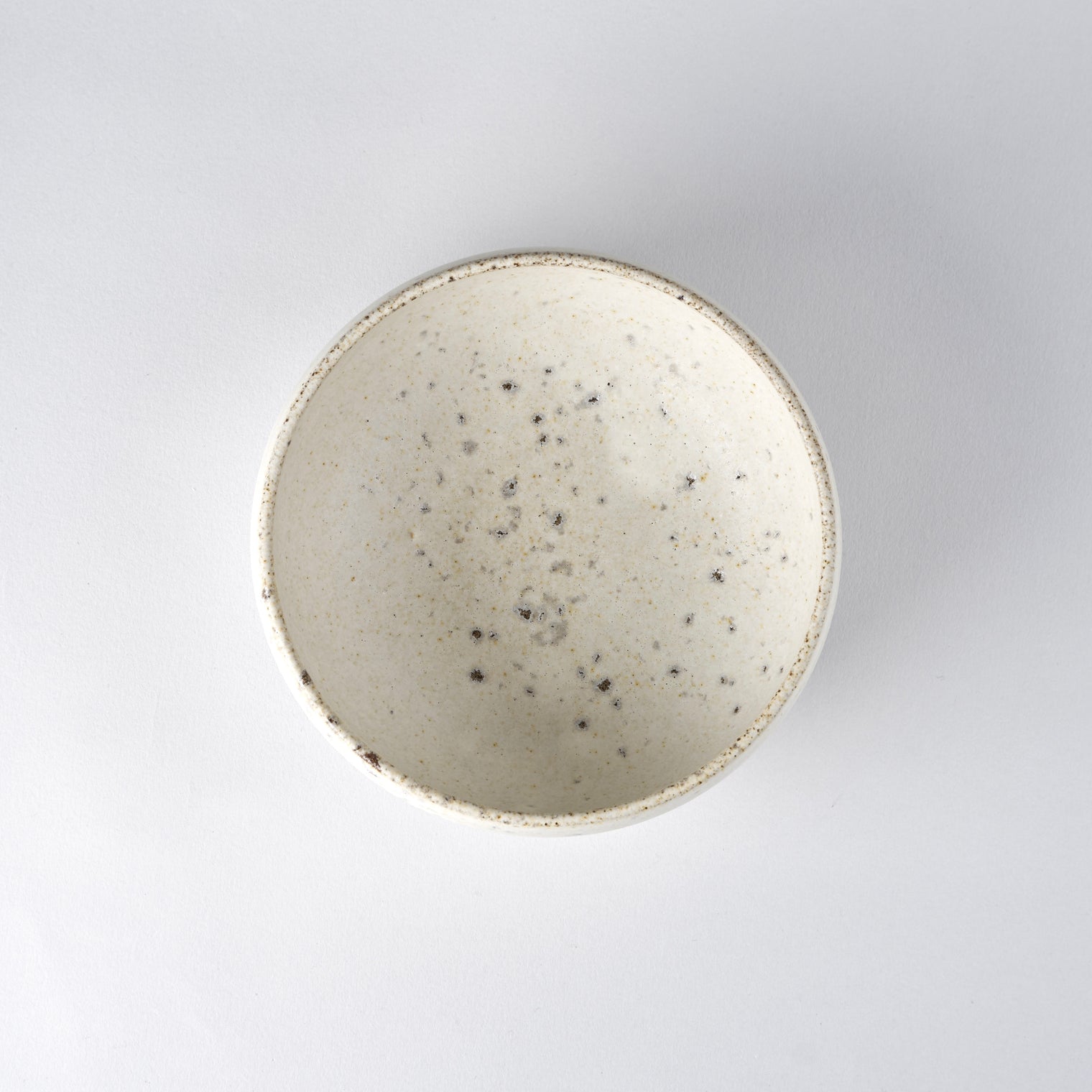 Bowl Medium, The bright side, D14.5cm, H6.5cm, Design by Aage Wurtz