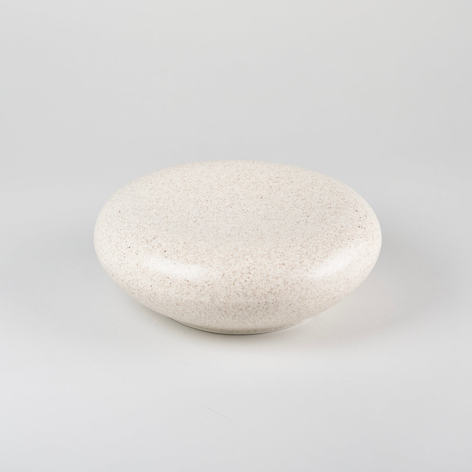Stage 18cm Rock Ishiji Smooth 18.3x17.5x5.8cm