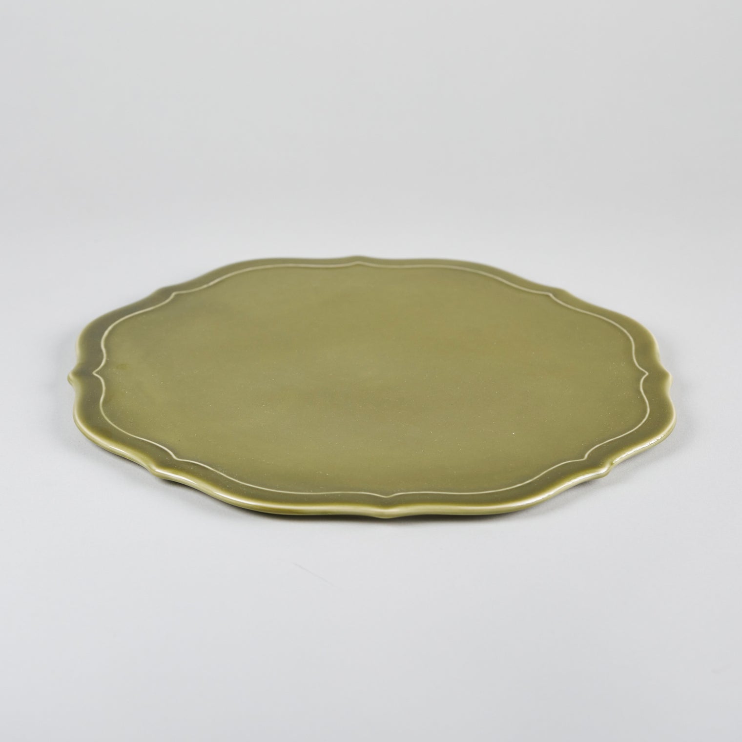 Dress Relief Plate L25.7×0.9cm