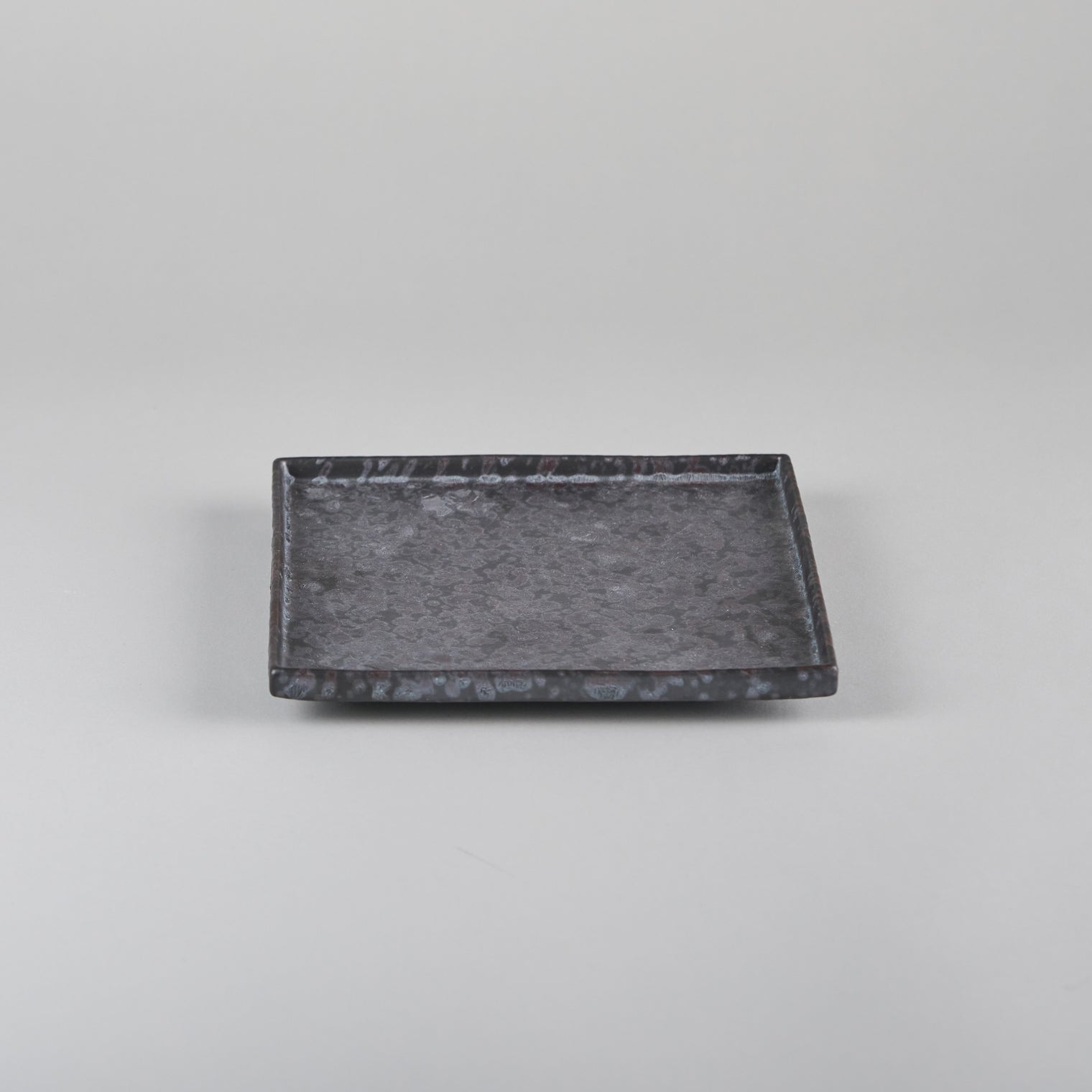 Kanezen Gama square plate, W15.5cm x H1.5cm