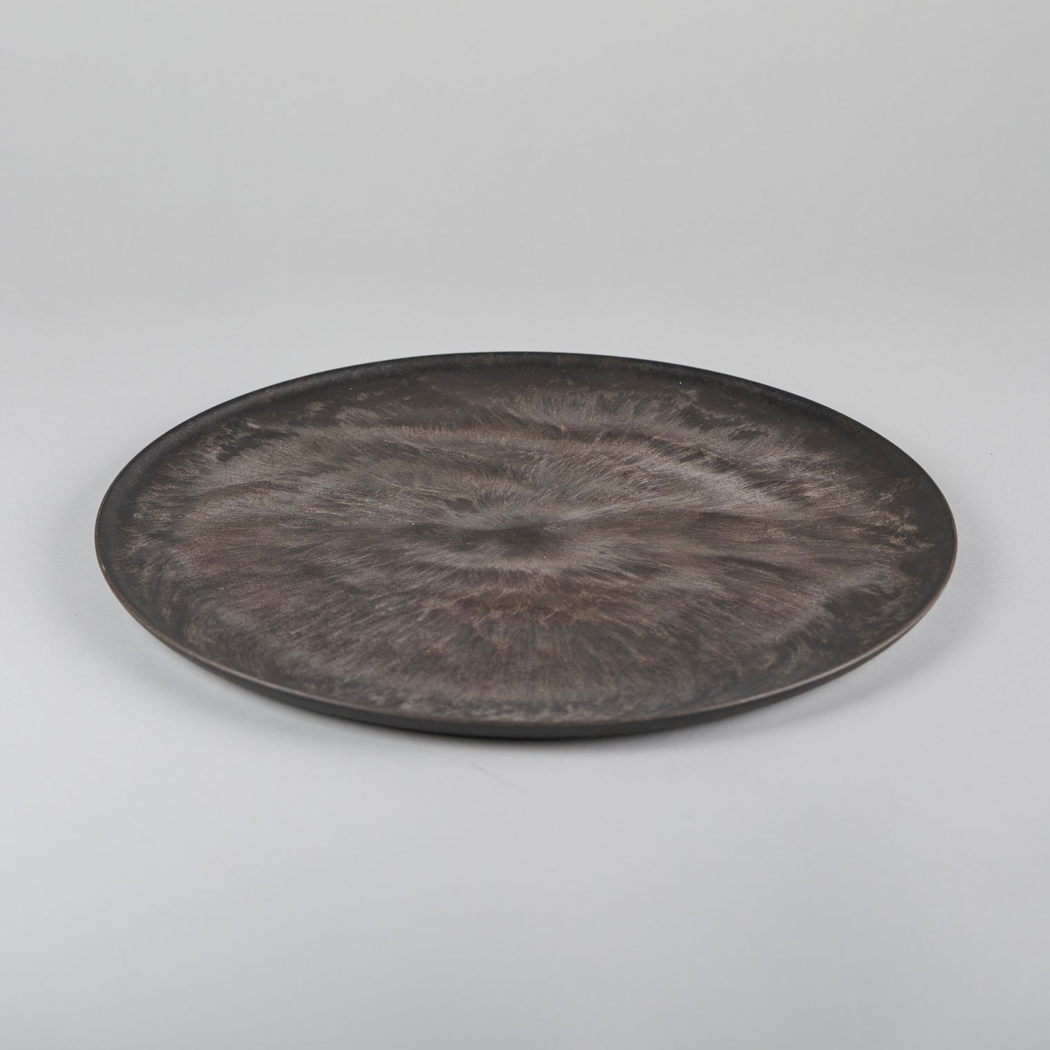 ARAS Large Wave Plate Black Cedar Bark, 27 cm