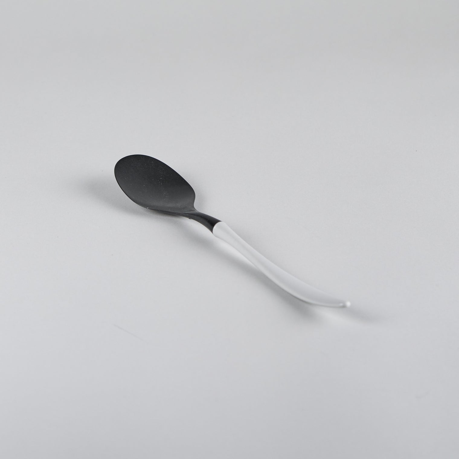 ARAS Thin Edged Spoon White