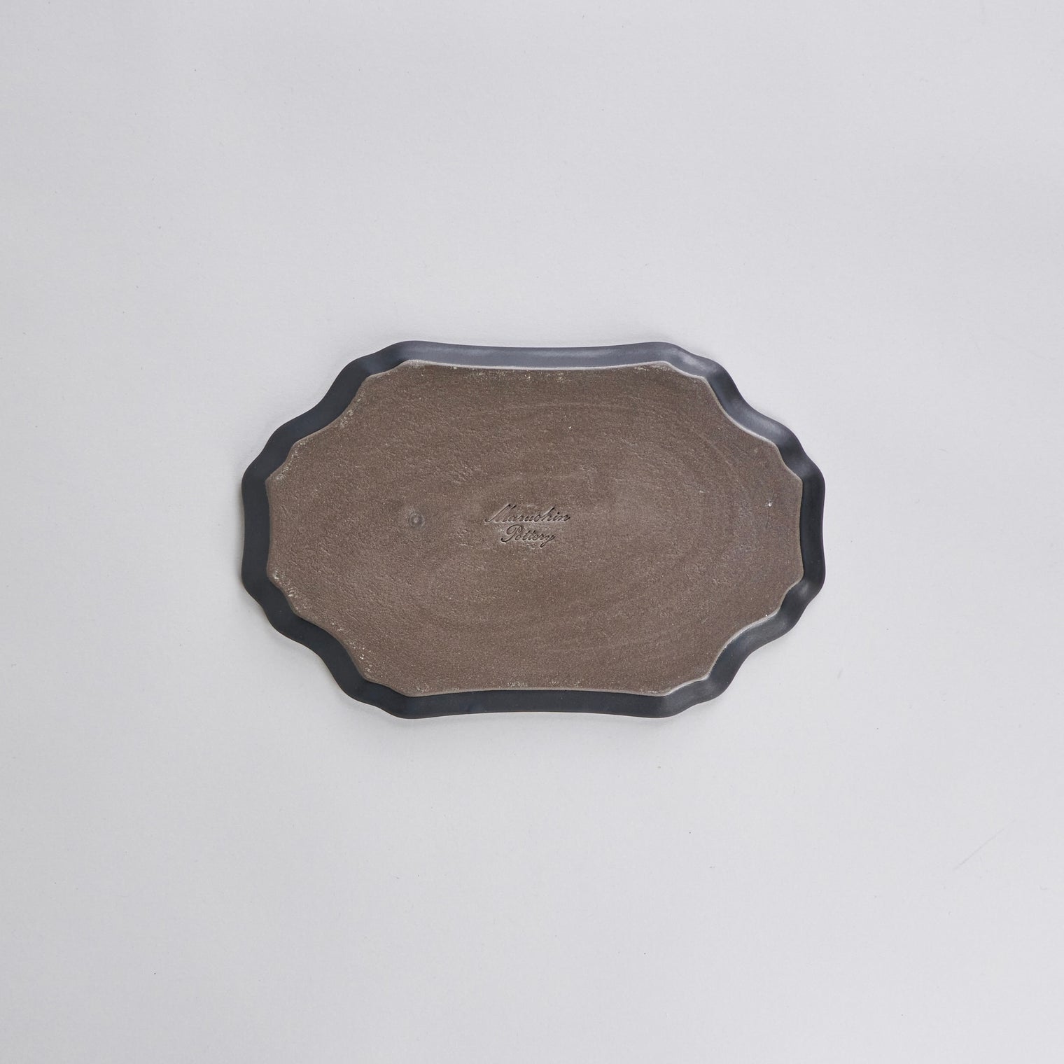 Chouette Plate Black S20.8×12.8×1cm