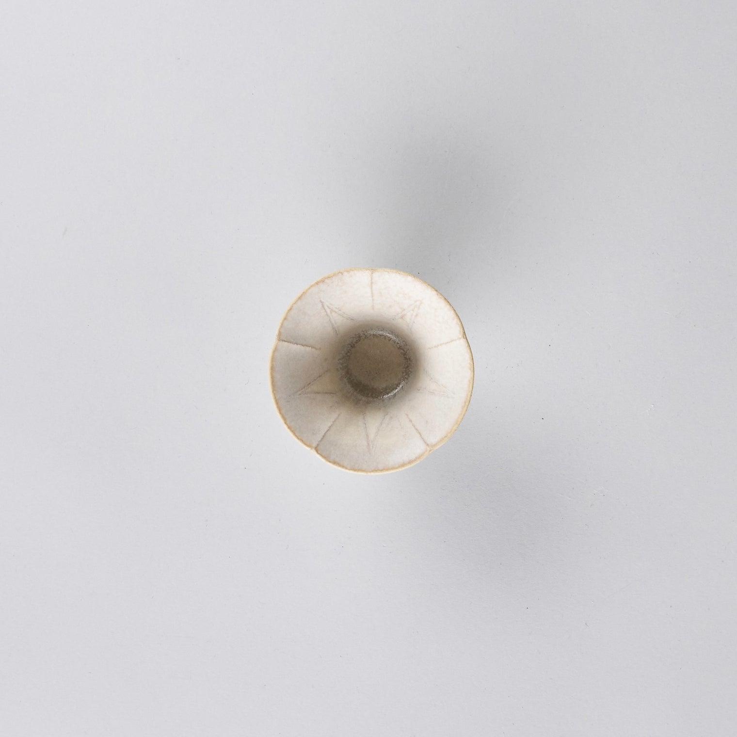 Yuka Asagao Dish Silver