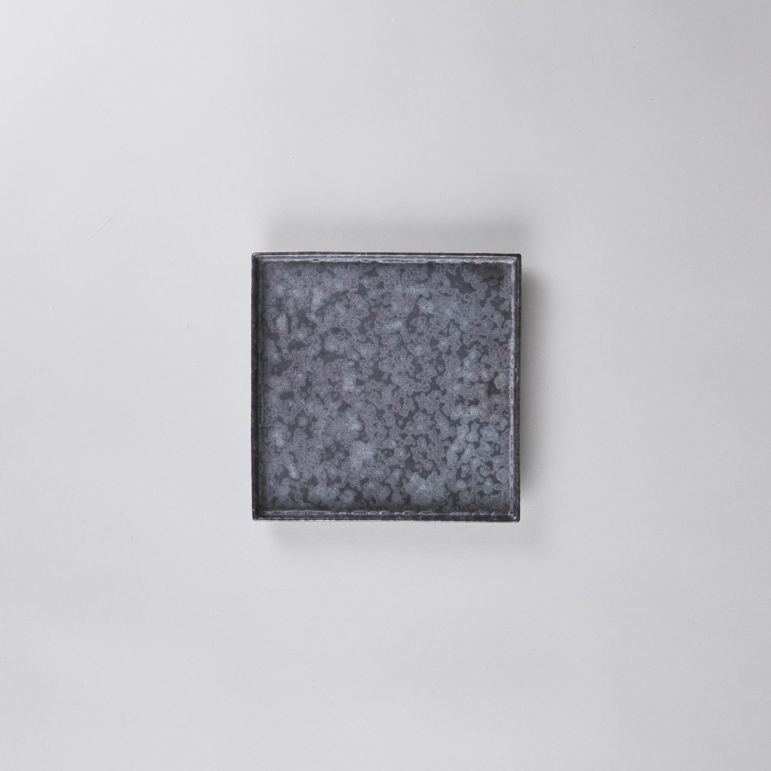 Kanezen Gama square plate, W15.5cm x H1.5cm