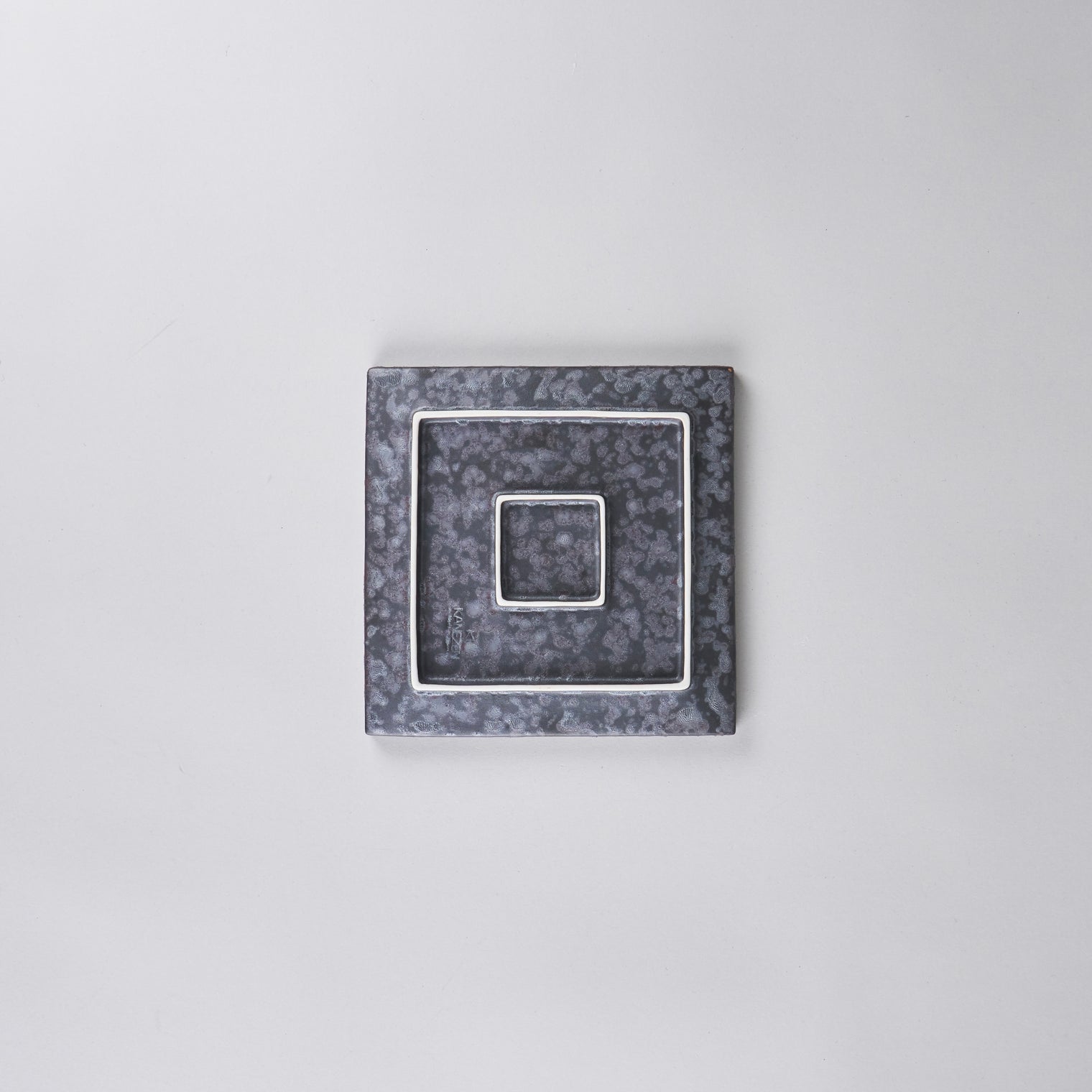 Kanezen Gama square plate, W15.5cm x H1.5cm