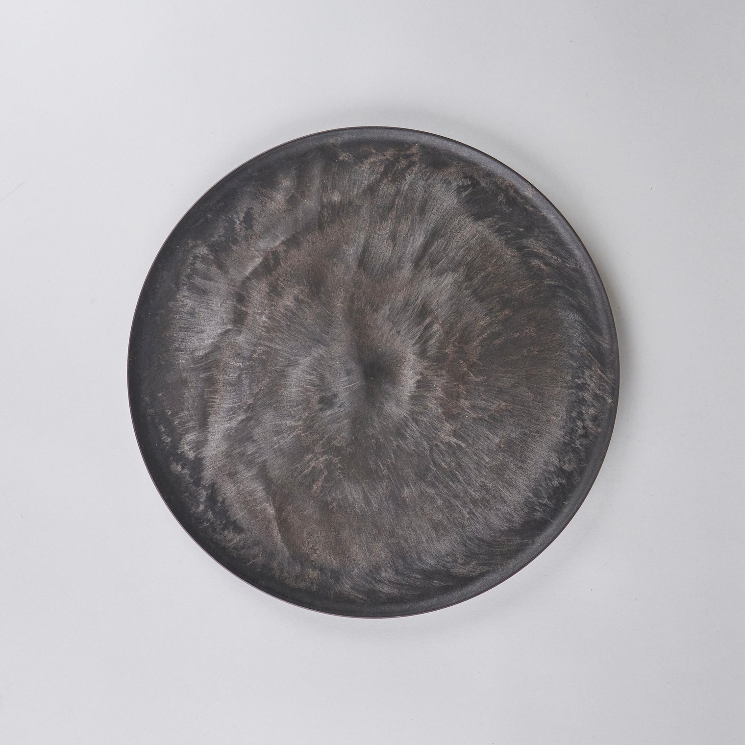 ARAS Large Wave Plate Black Cedar Bark, 27 cm