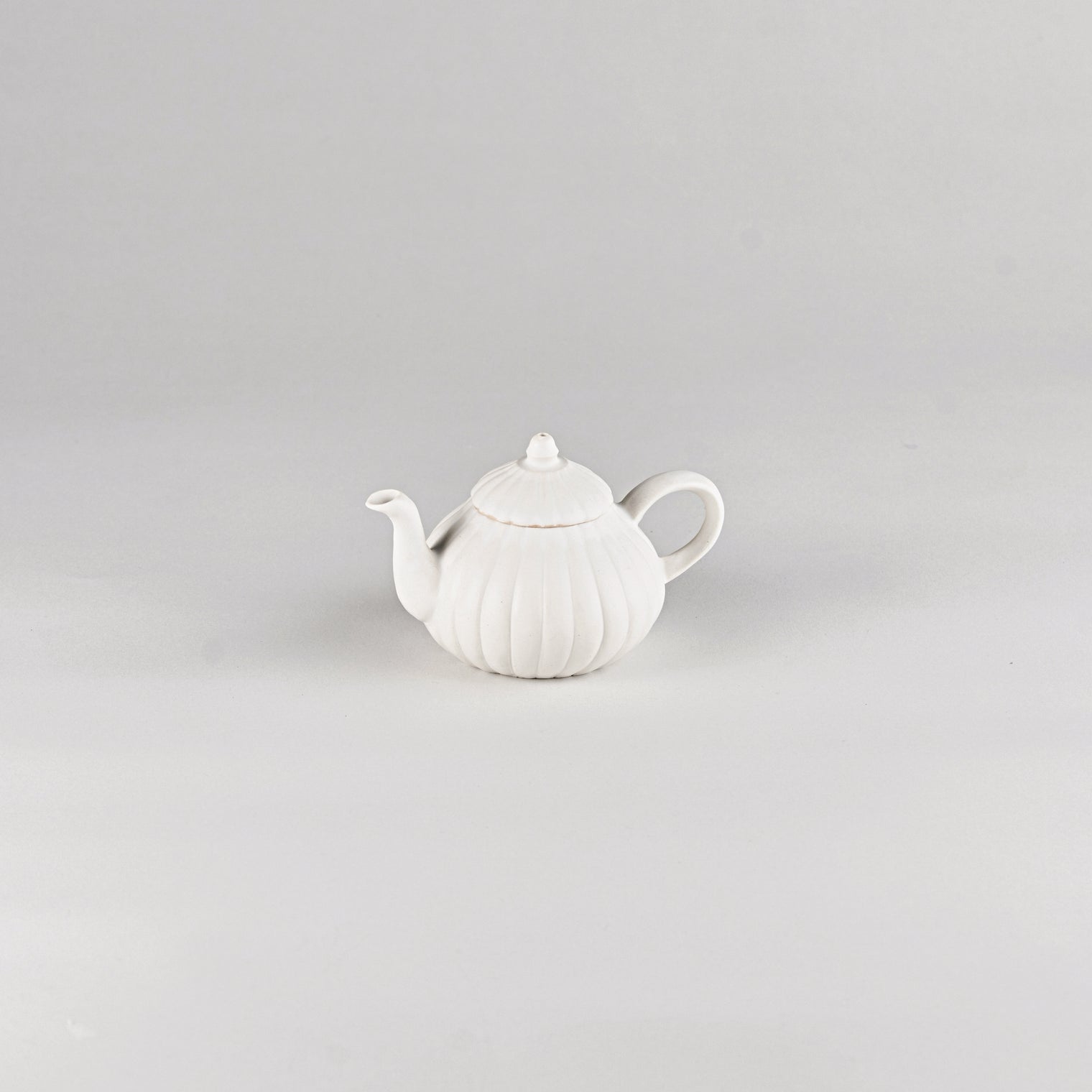 Usukiyaki, Teapot Small, White