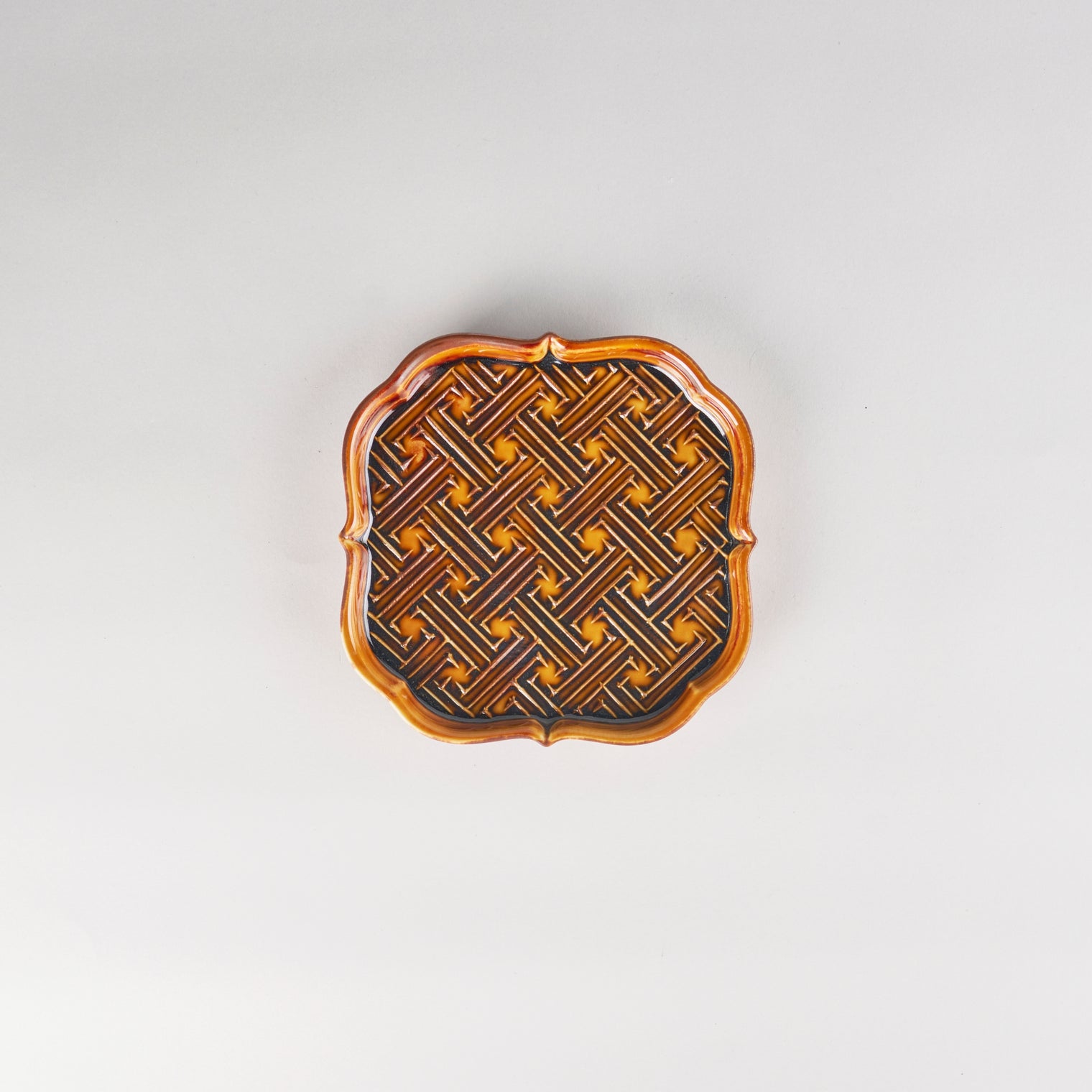 Jang Hun Seong Flower Square Pattern Plate in Candy Brown, 14.2 x 14.2 x 2cm