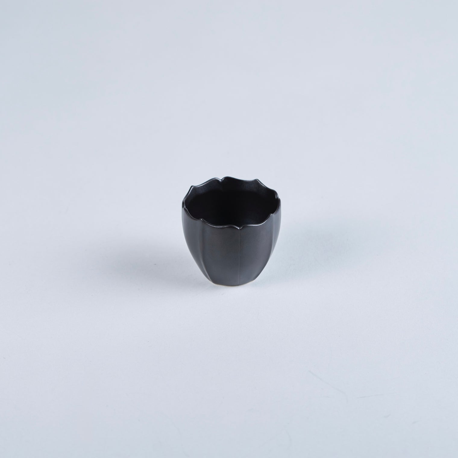 Usukiyaki, RYOUKA Japanese Teacup, Black, D6cm x H5.5cm