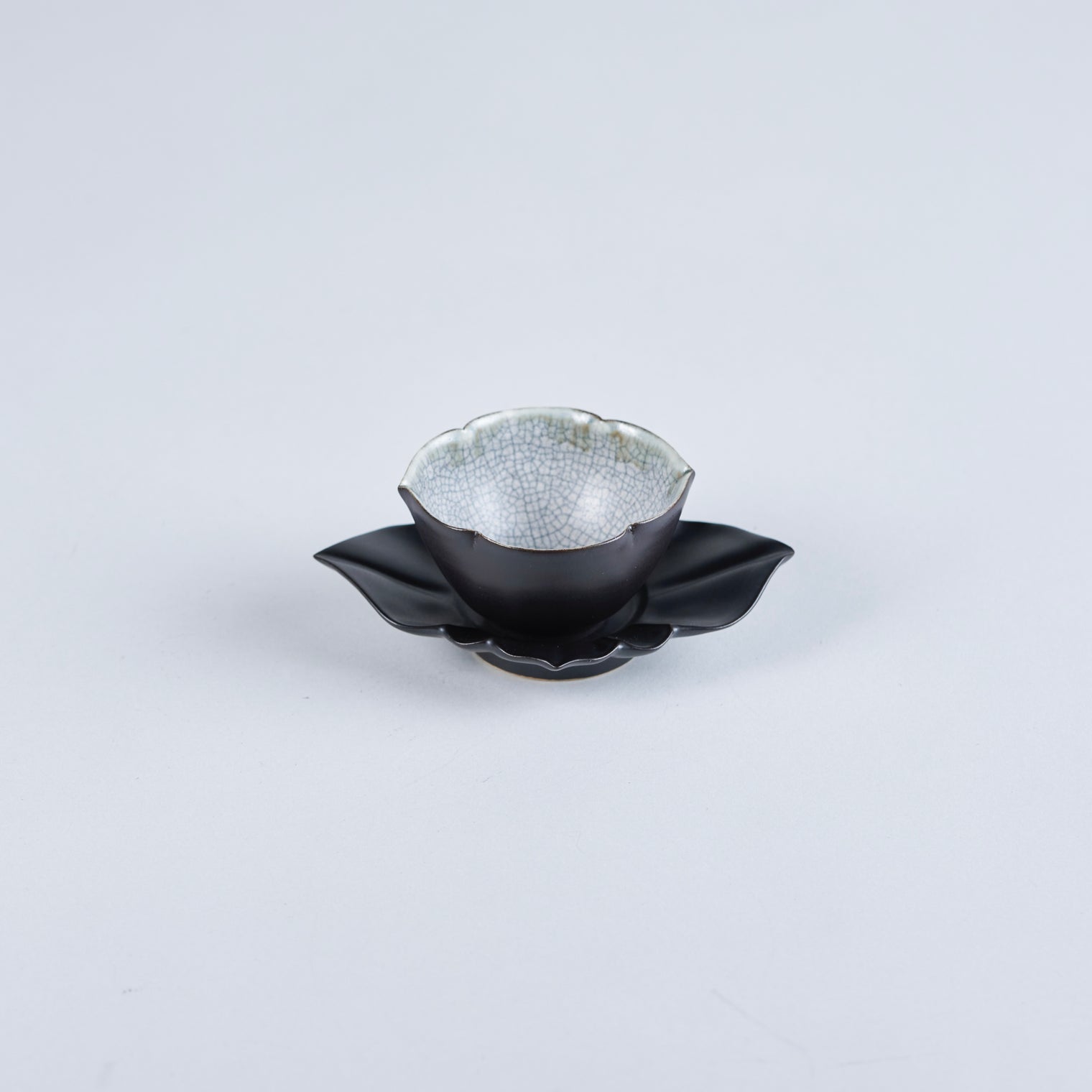Usukiyaki, Cloud Tea Bowl S, Penetration Black
