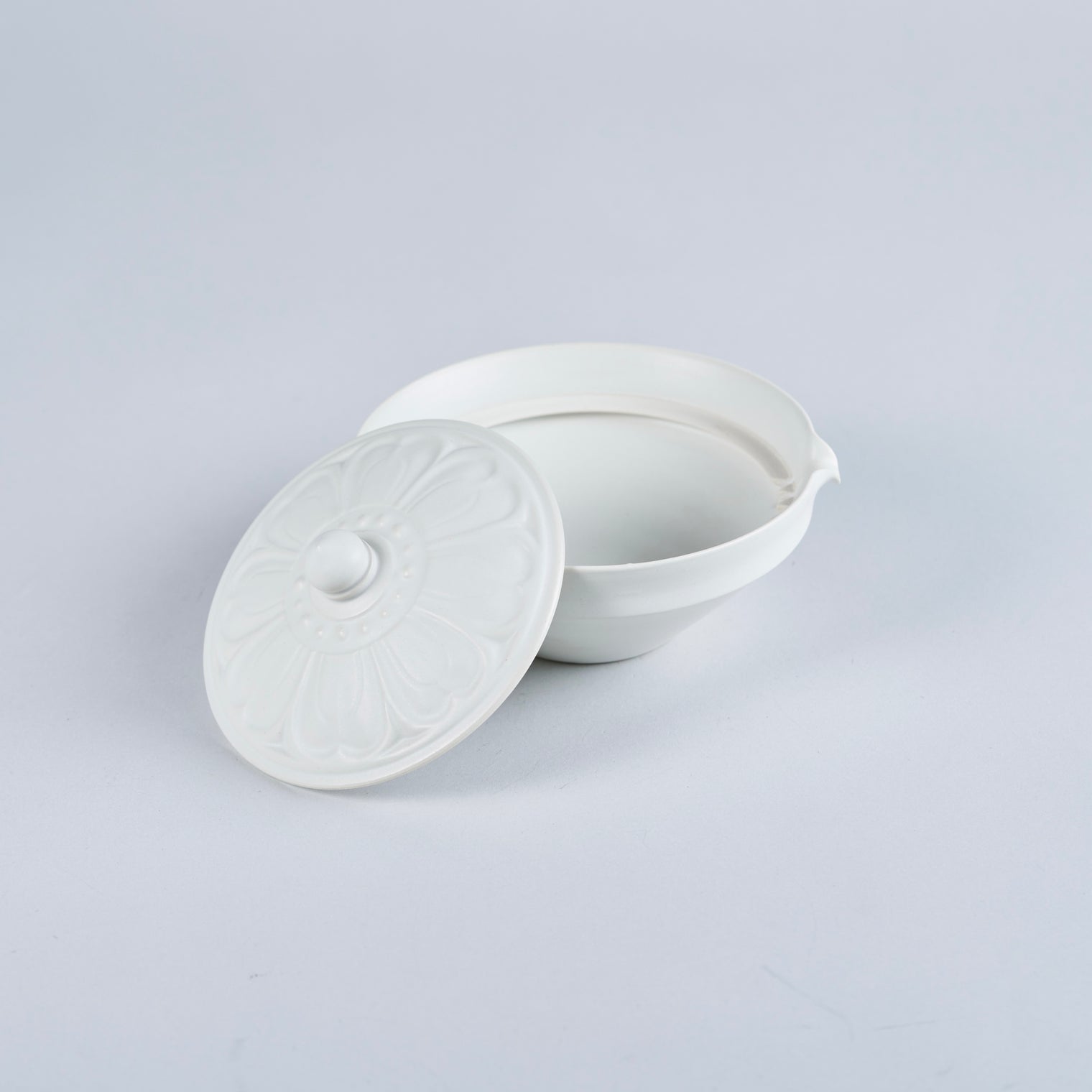 Usukiyaki, RINKA Shiboridashi Japanese Houhin, White, D12cm x H6.5cm