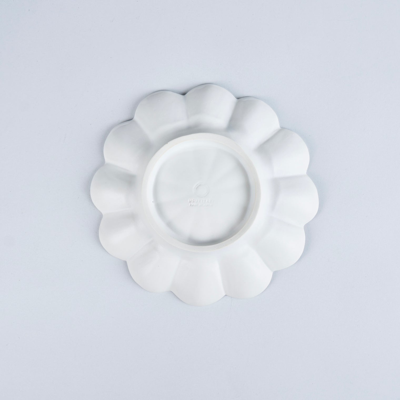 Usukiyaki,RINKA Twelve Petals Deep Side Plate, White, D18.5cm x H3cm