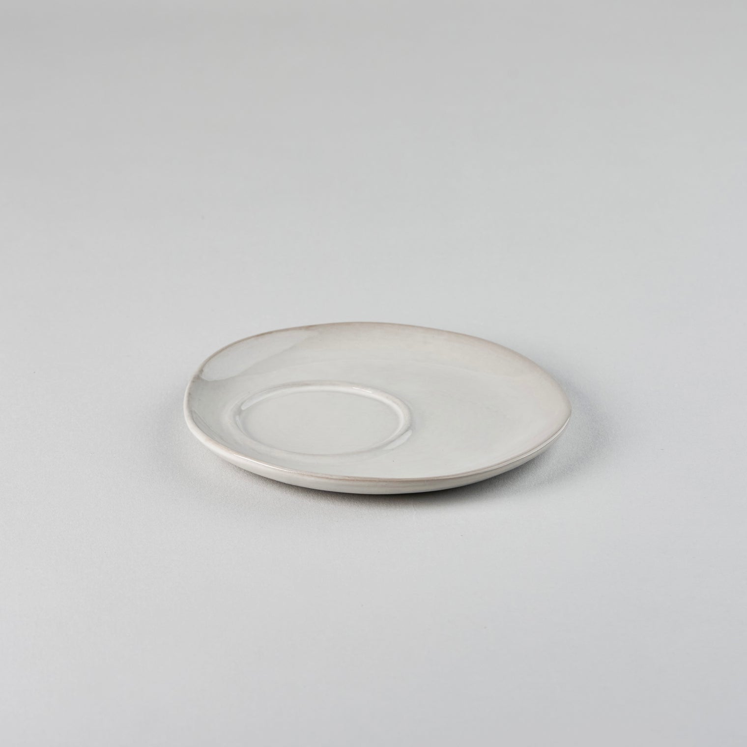 La Mère Saucer Coffee Cup, Off White, 14cm x 14cm x H1.5cm, Design by Marie Michielssen