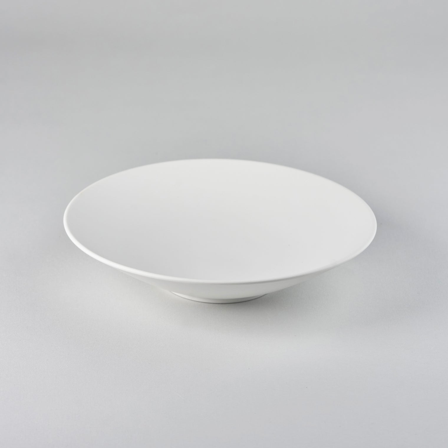 Bisque White Deep Plate, 20cm x H4.5cm, Design by Moriyama