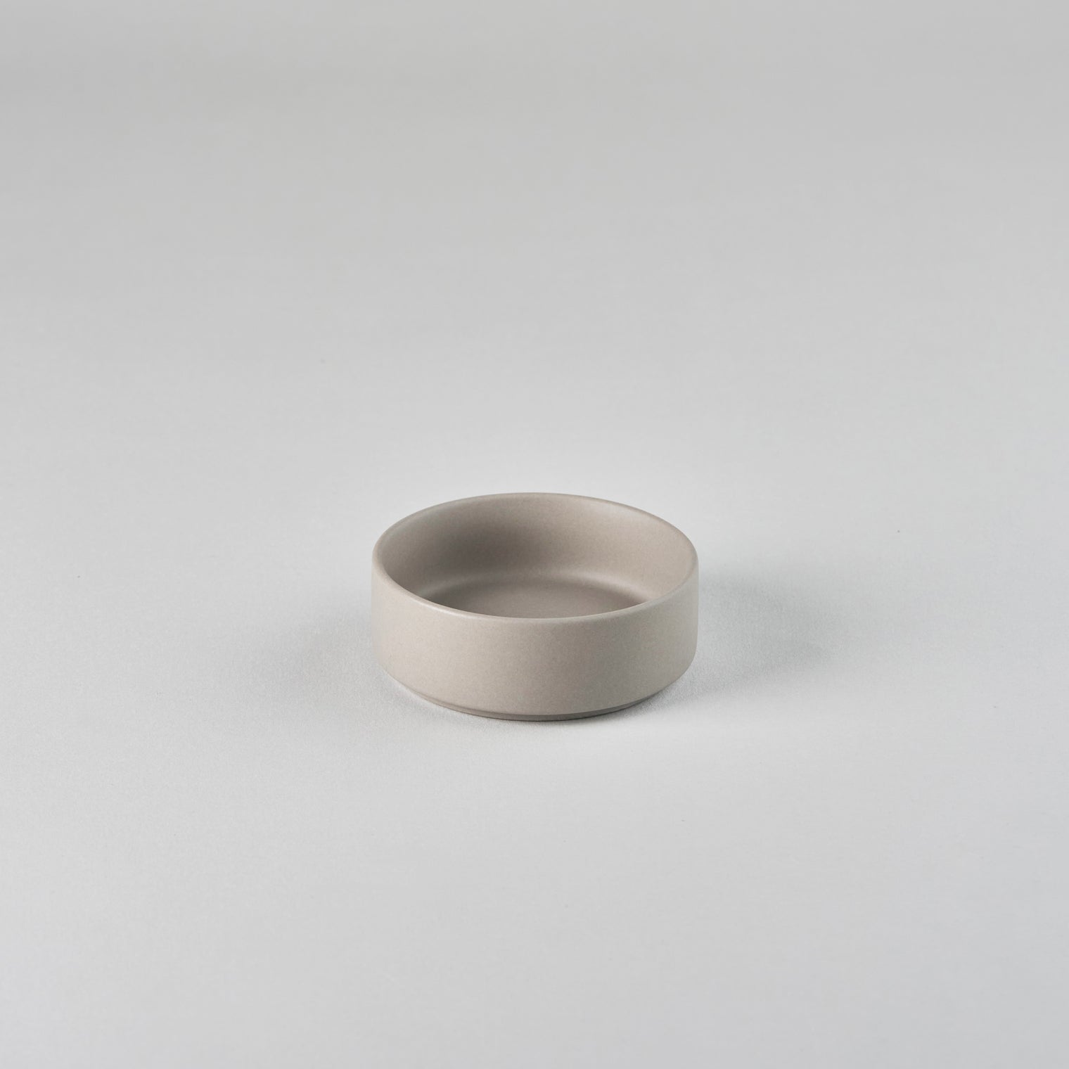 Blend Gray Cocotte, D8cm x H3cm, Moriyama