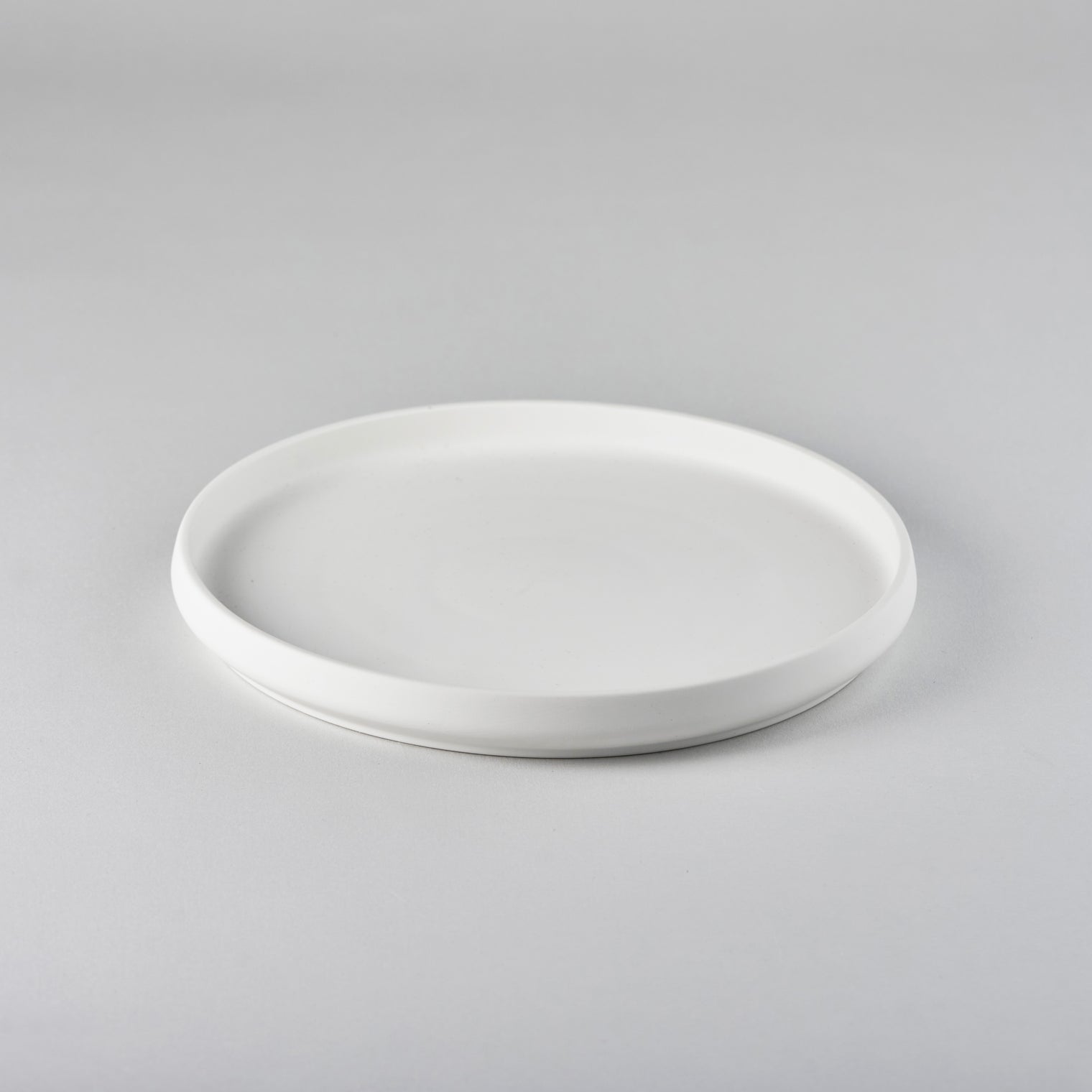 Bisque White Round Tray, 21cm x H2cm, Design by Moriyama