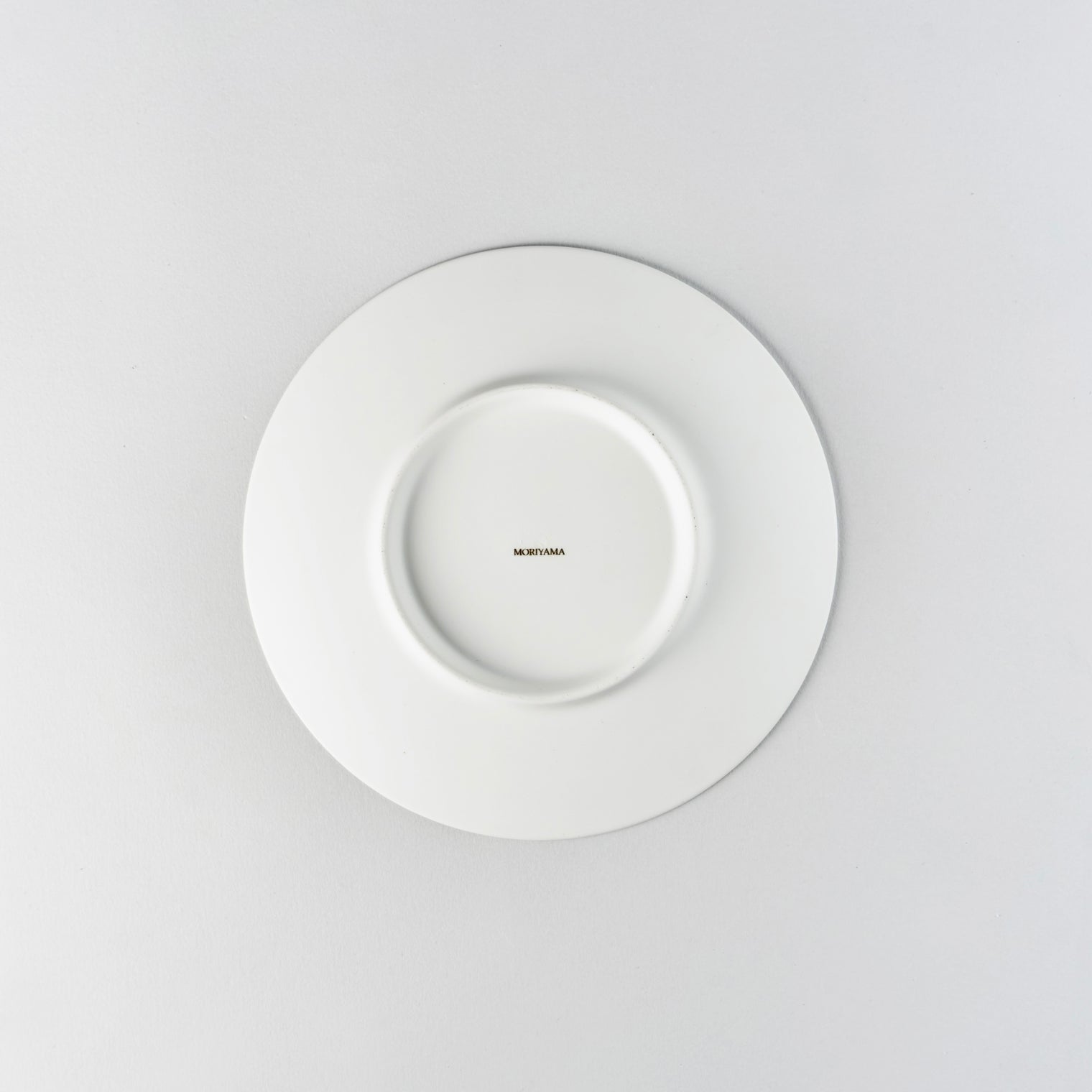Bisque White Flat Plate, D18cm x H2cm, Moriyama