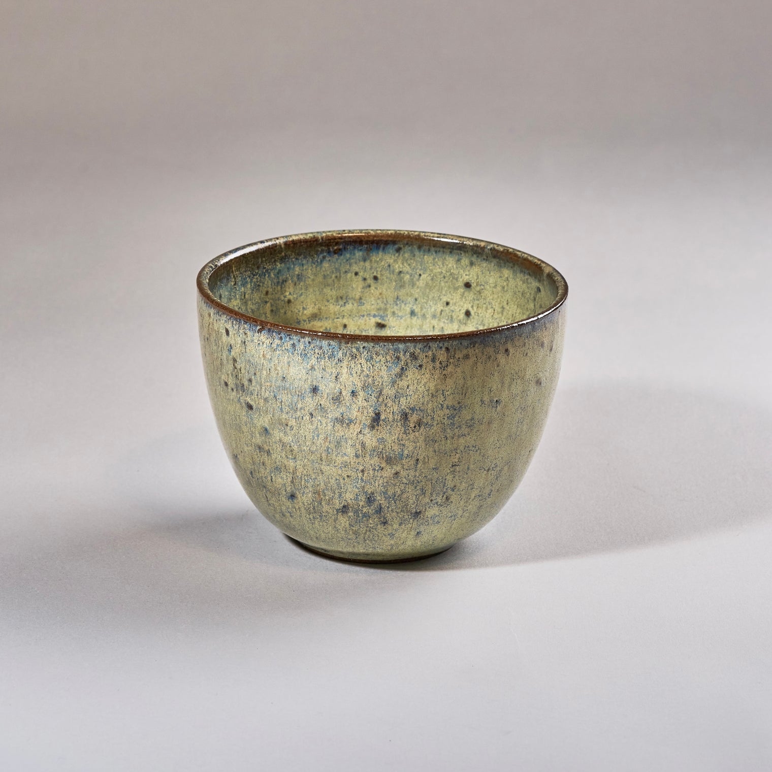 Green bowl, H9 W12cm, Design by KLAY