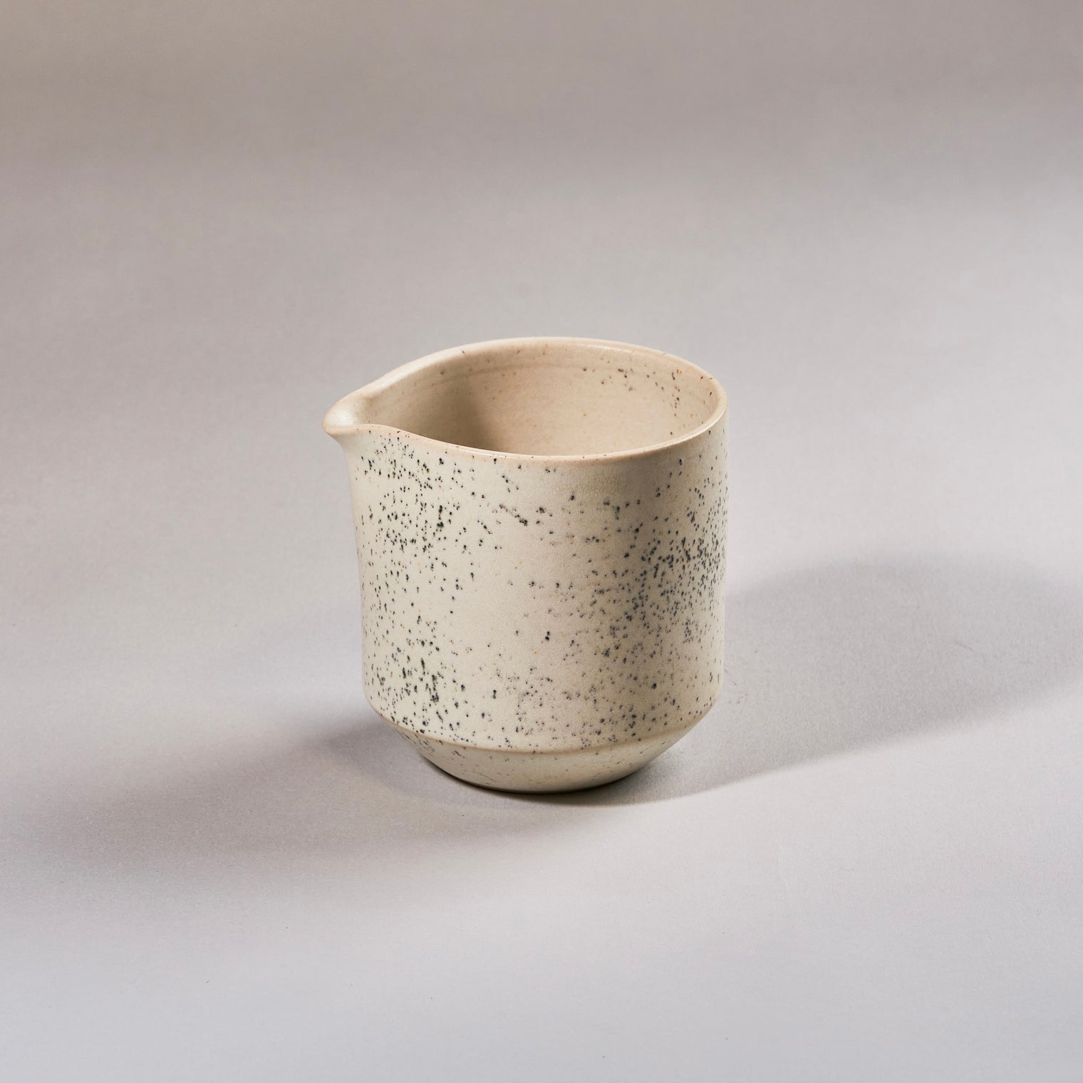 KØBENHAVN milkjug, H8.5 W7.5 cm, Design by KLAY