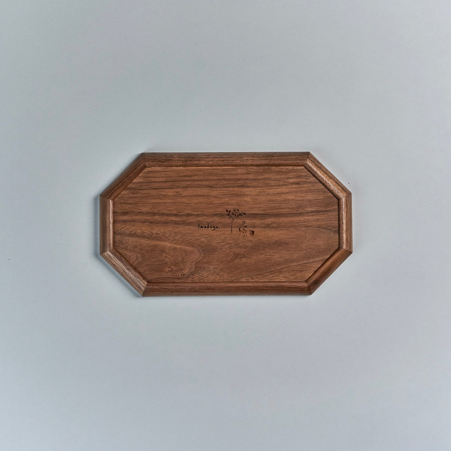 Iwakagu Cash Tray, Walnut, 21.5cm x 12cm x H1.5cm