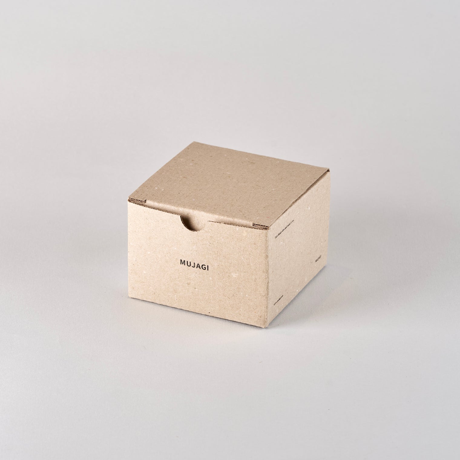 Mujagi Flower 06, Flat, Matt, 12.5cm x H4.2cm