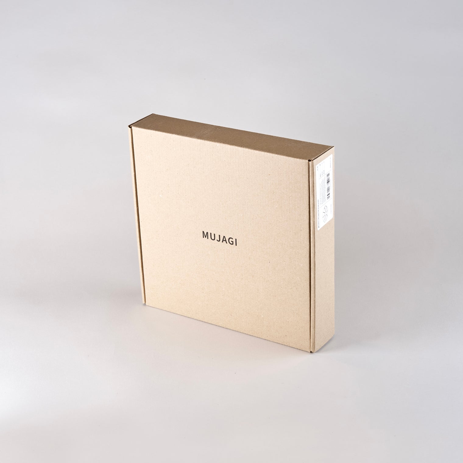 Mujagi Flower 06, Round plate, Matt, 18cm x H3cm