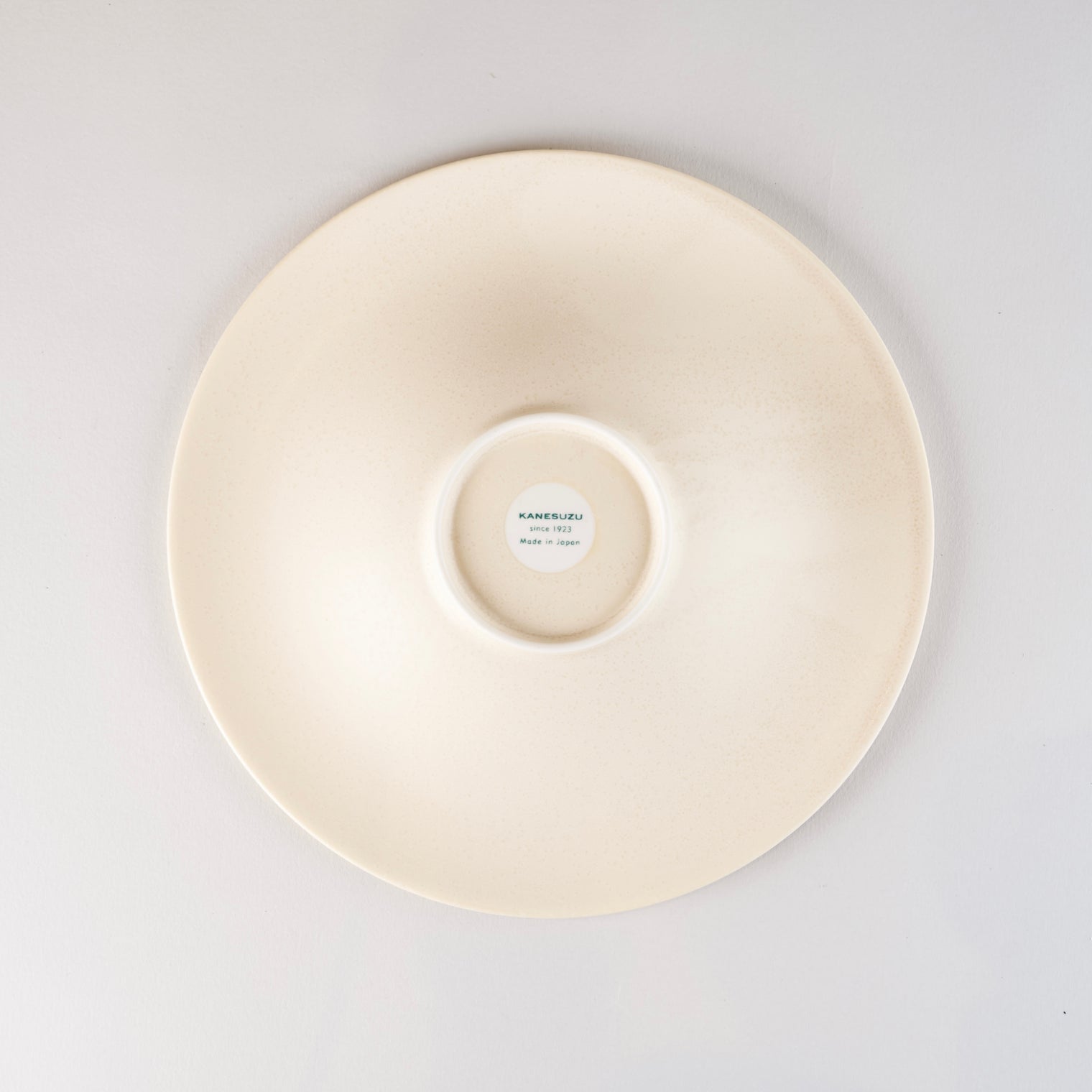 Moir Crafty White Plate, 23.7cm x 3cm