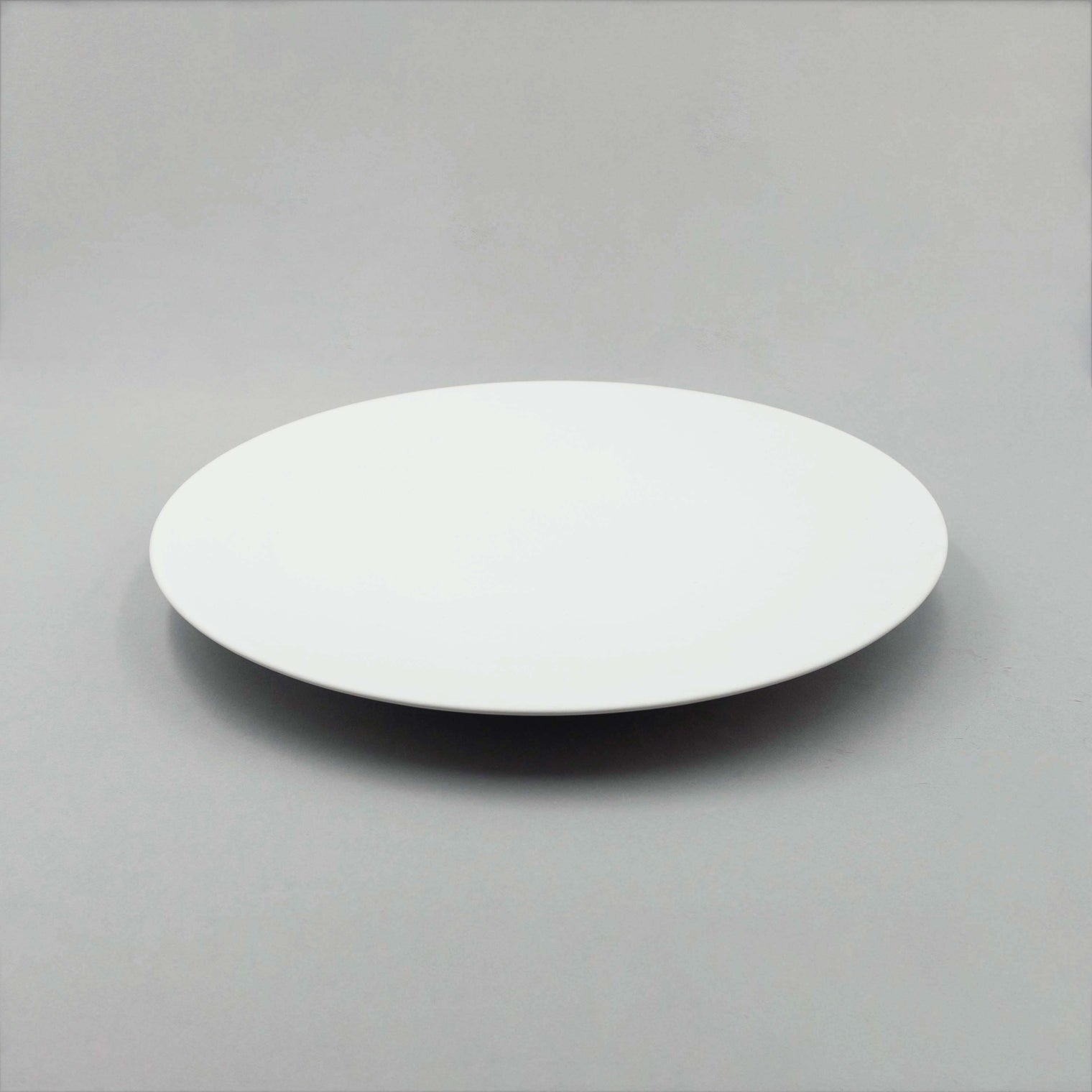 Bisque White Flat Plate, D28cm x H2.5cm, Moriyama
