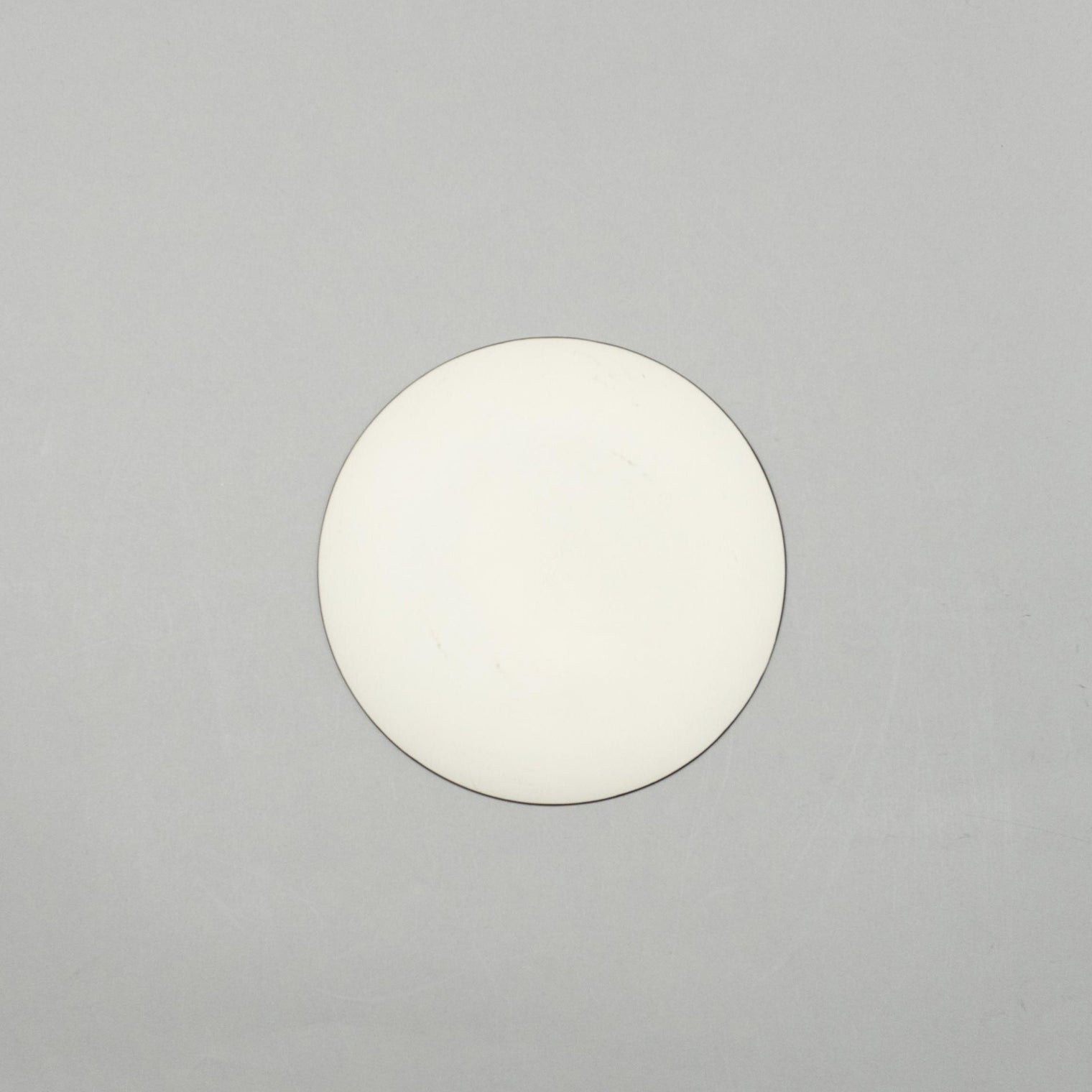 Dinner Plate, 17.5cm, Dé Off-White/Black VAR 3, Design by Ann Demeulemeester