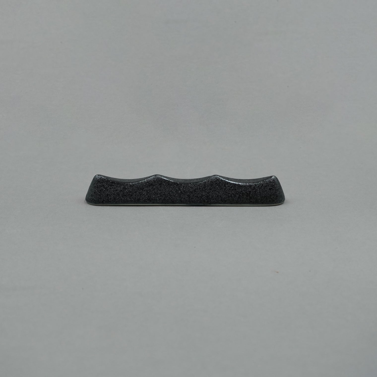 Ginrin Surge Chopstick Rest, 11cm x H1.5cm