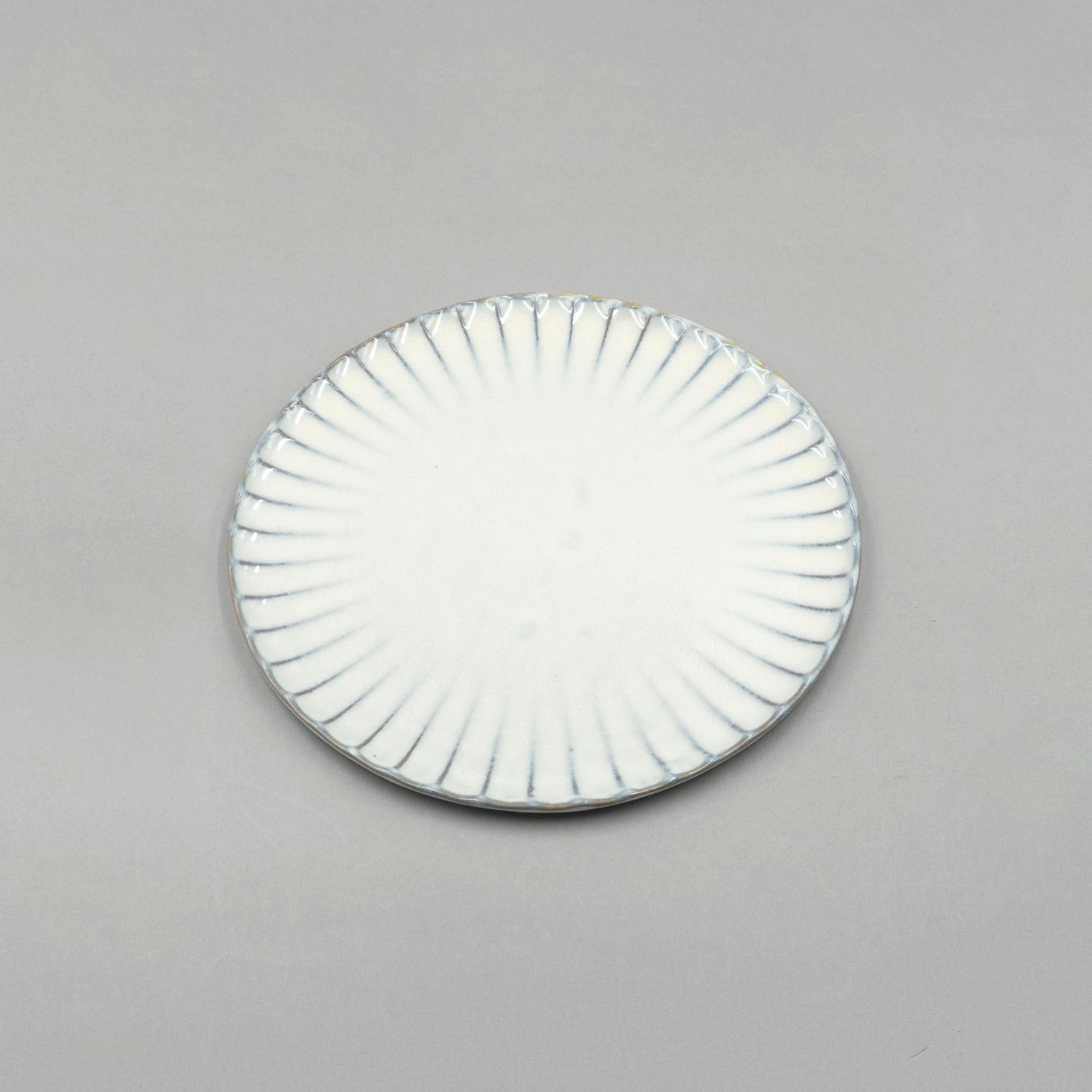 Inku Dinner Plate, 24cm x 24cm x 1.7cm, Design by Sergio Herman