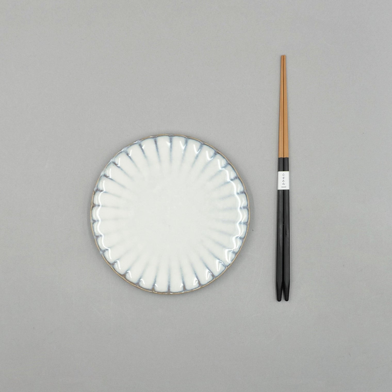 Inku XS Plate, 14cm x 14cm x H1.7cm, Design by Sergio Herman