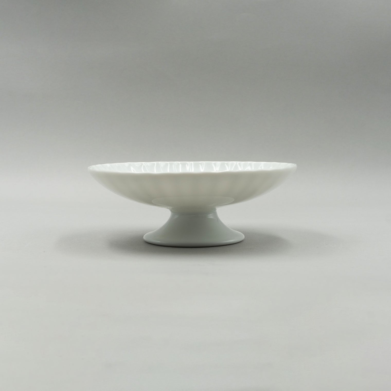 Kasumi White High Dessert Stand, 15cm x H5.4cm