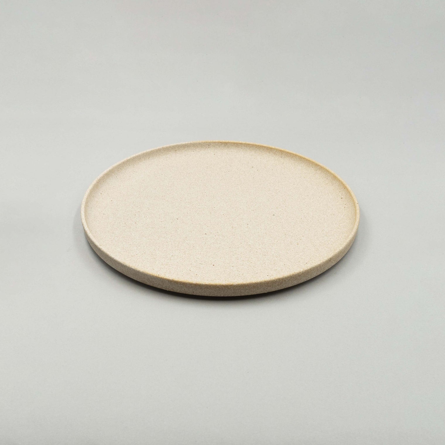 Kigoromo Short Rim Plate, 26.9cm x H1.5cm