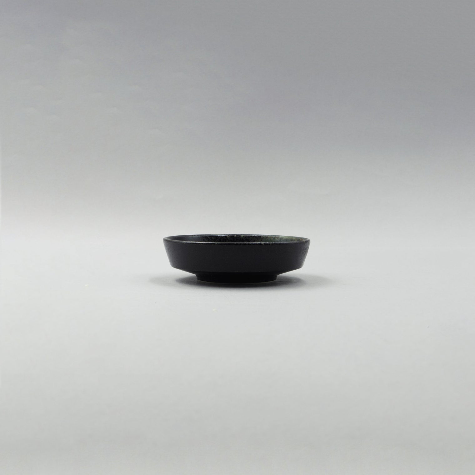 Kokuteki Rim Saucer, 9.9cm x H2.8cm