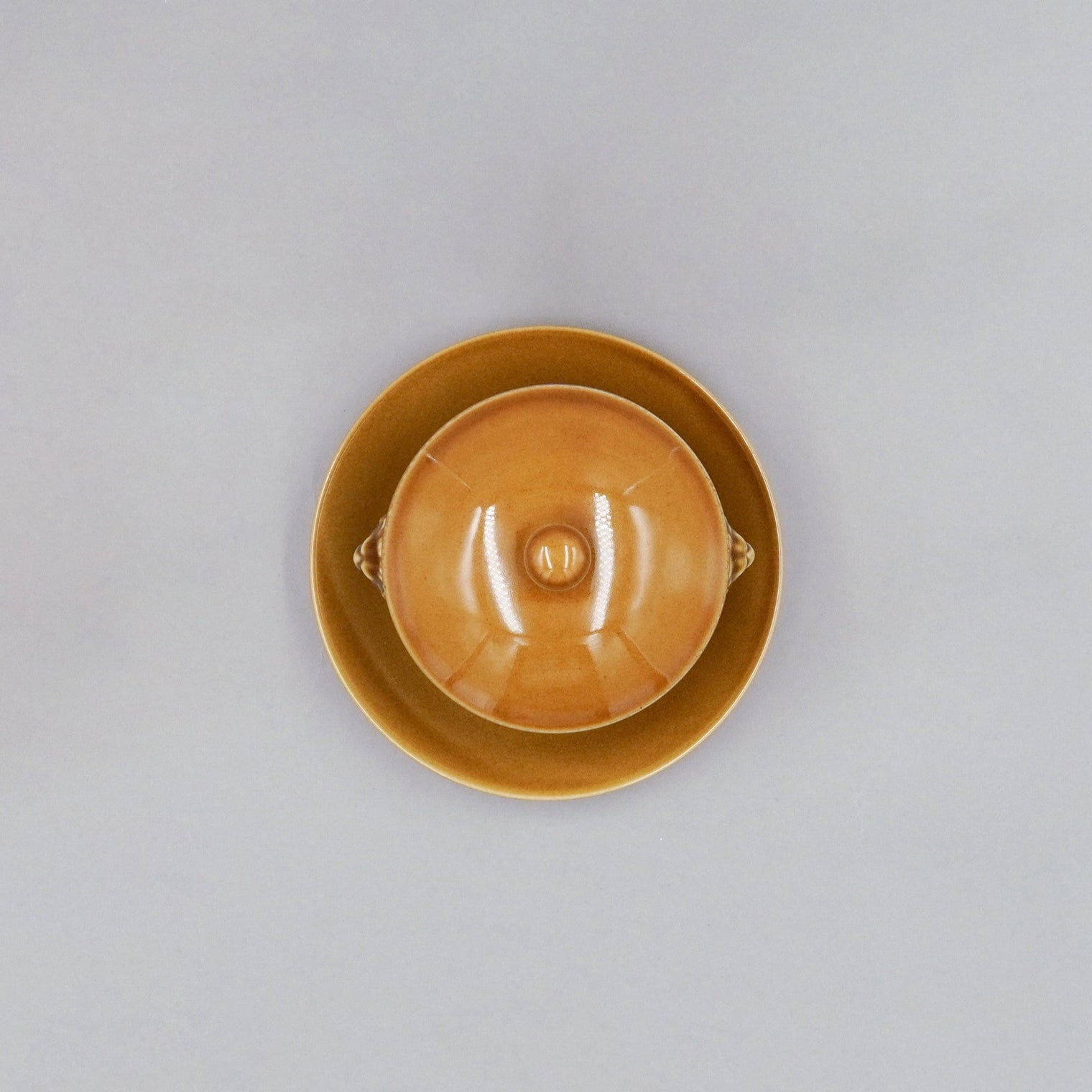 Lion Truffle Bowl with Lid and Saucer, 16cm x H12cm