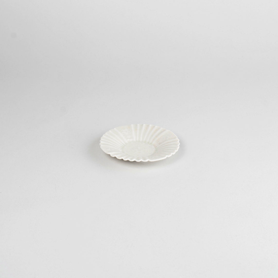 Asami Maeda Rinka Small Dish White, 10.6×1.5cm