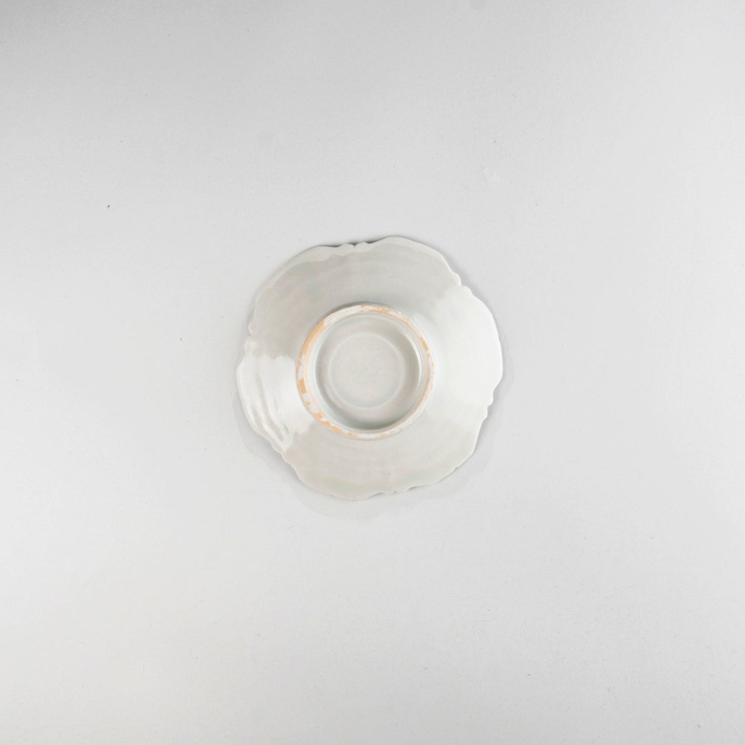 Asami Maeda 5-inch Raised Plate White, 14.6×15×3cm