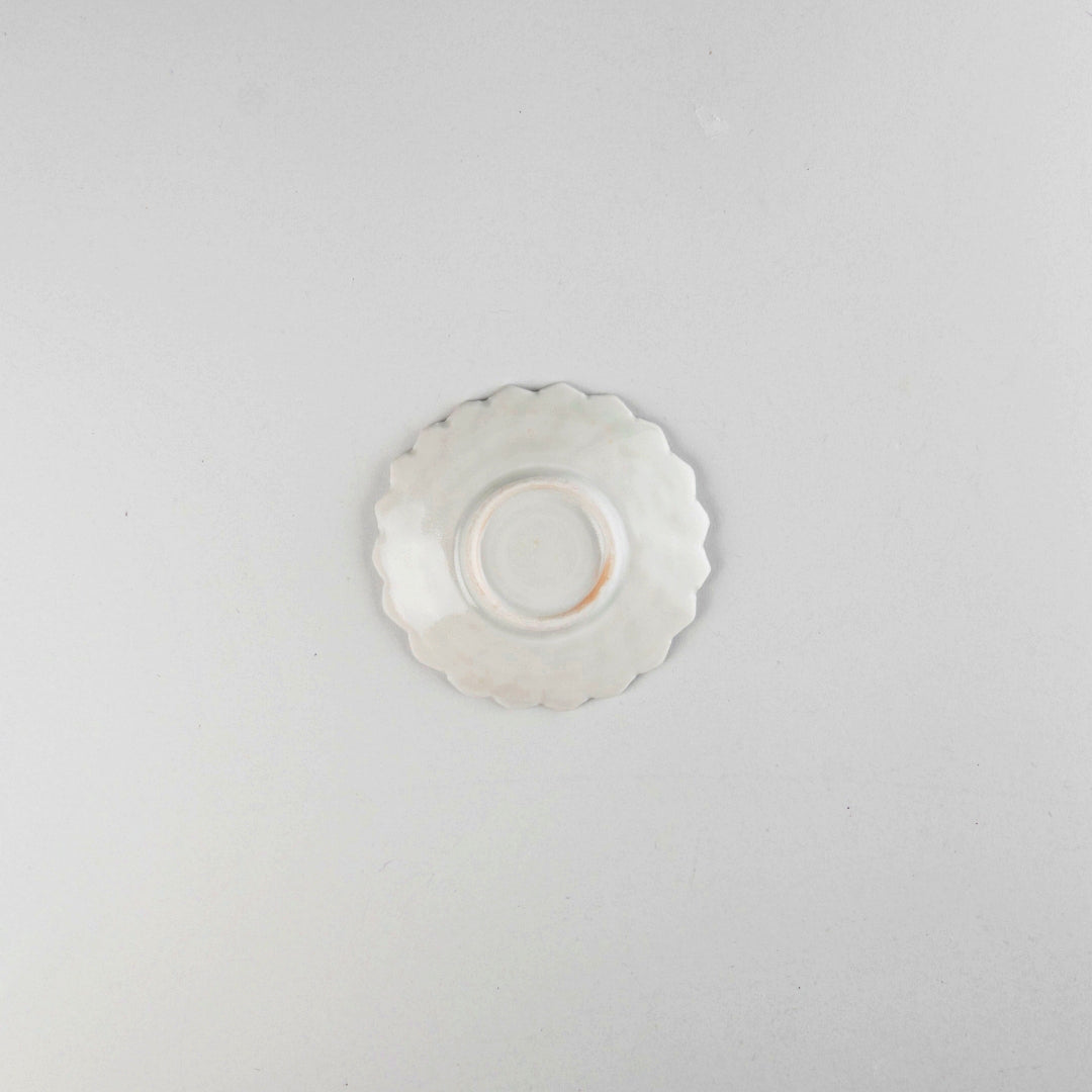 Asami Maeda Dahlia Small Dish White, 9.5×1.6cm
