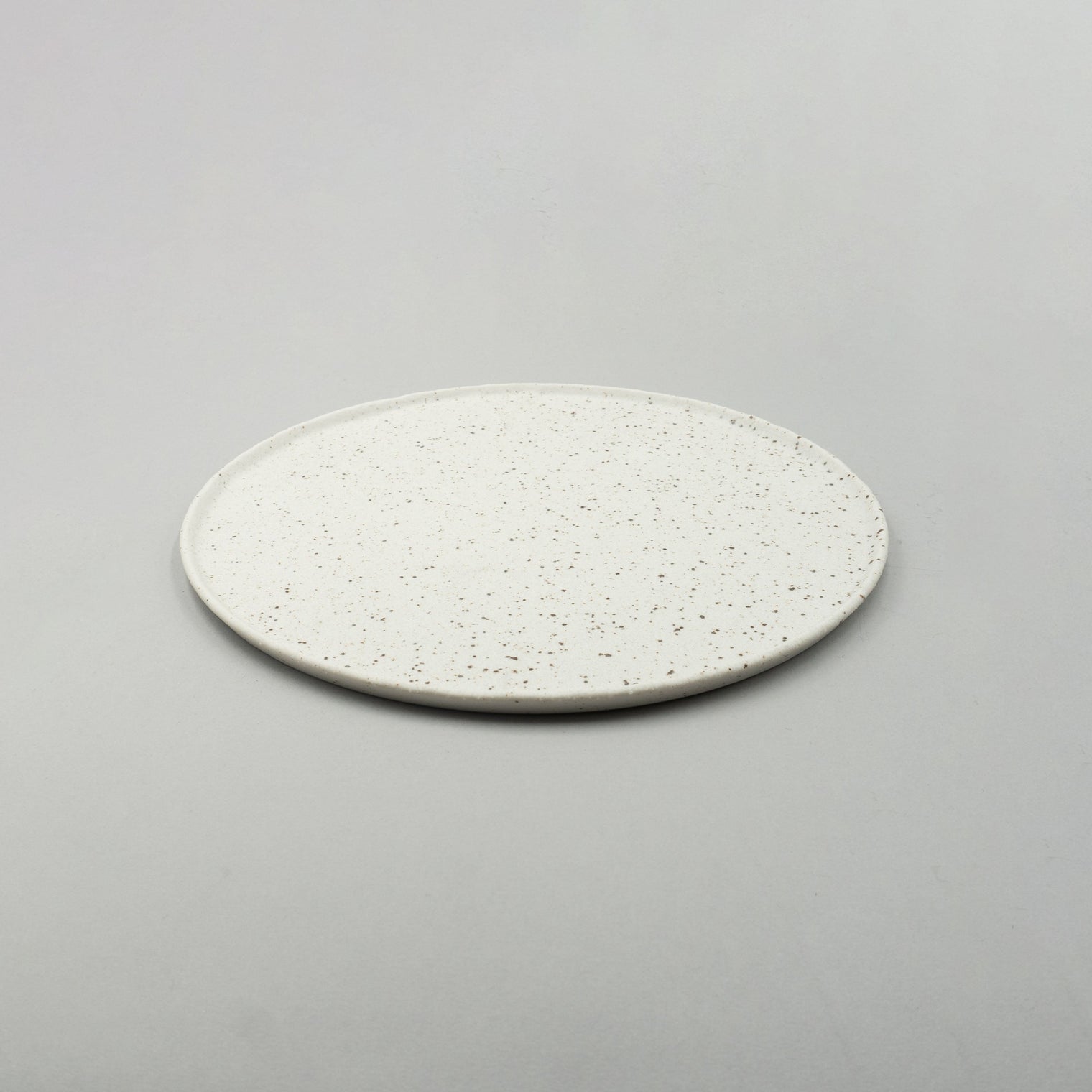 Meteor White Sand Flat Plate, 26.2cm x H1.1cm