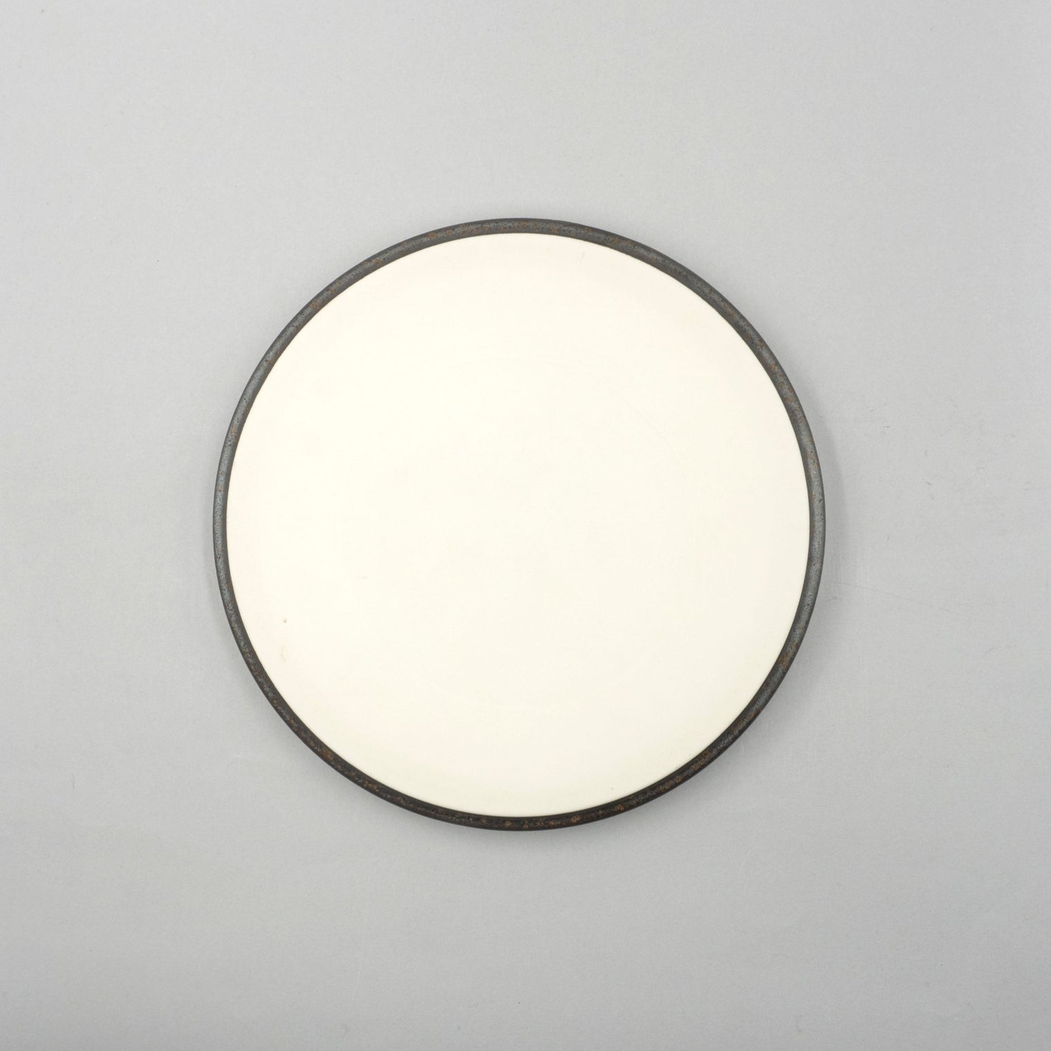 Miroku High Rim Plate, 23.1cm x H2.6cm