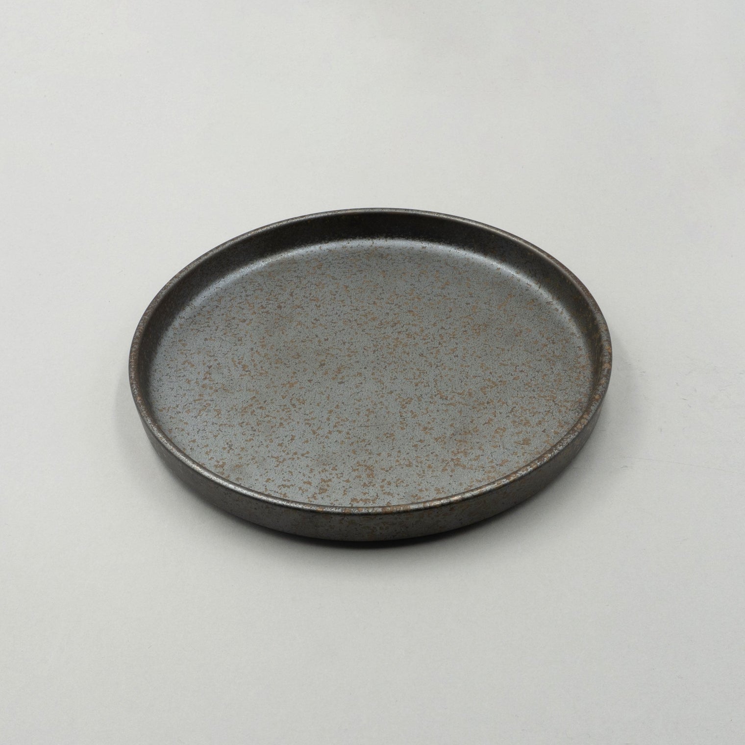 Miroku High Rim Plate, 23.1cm x H2.6cm