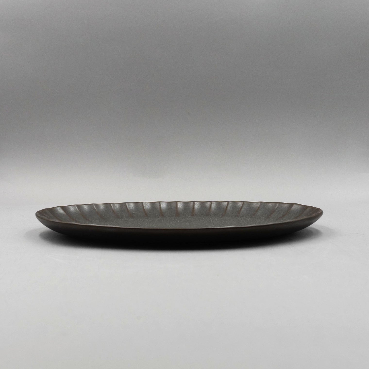 Inku Oval Plate, Green, L25cm x W17.5cm x H1.7cm, Design by Sergio Herman