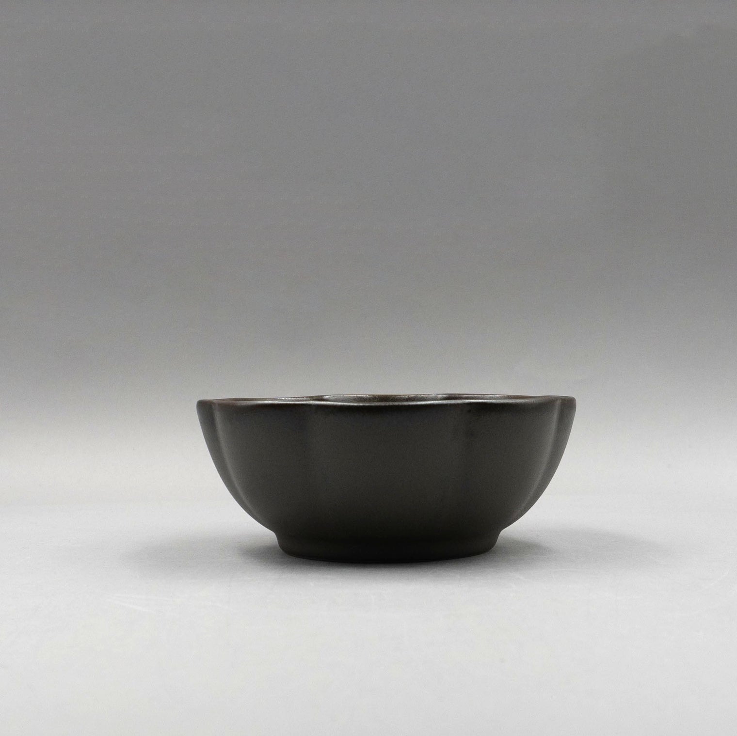 Inku Ribbed Bowl, Green, 15cm x 15cm x H6cm, Design by Sergio Herman