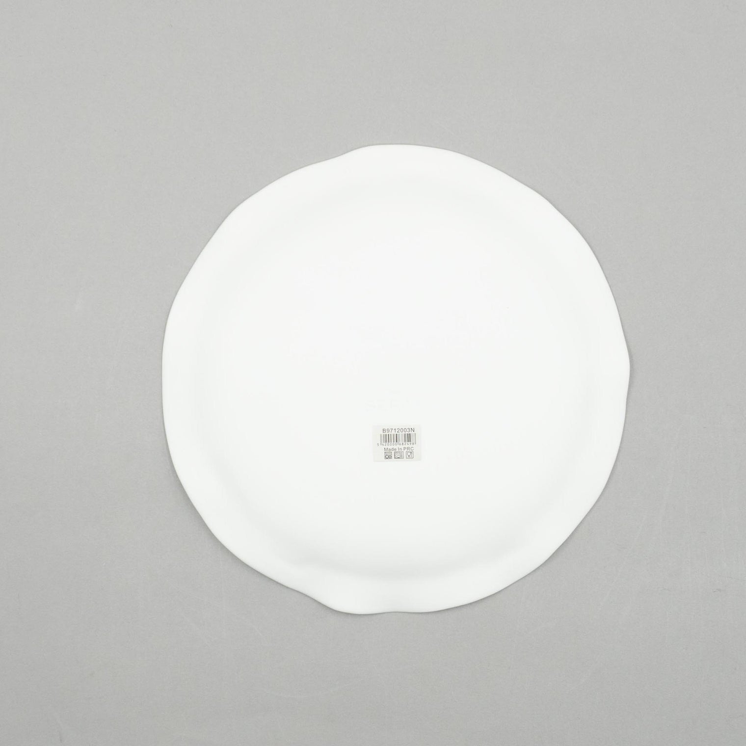Round Plate, 20cm x H1.8cm, Design by Roos Van de Velde